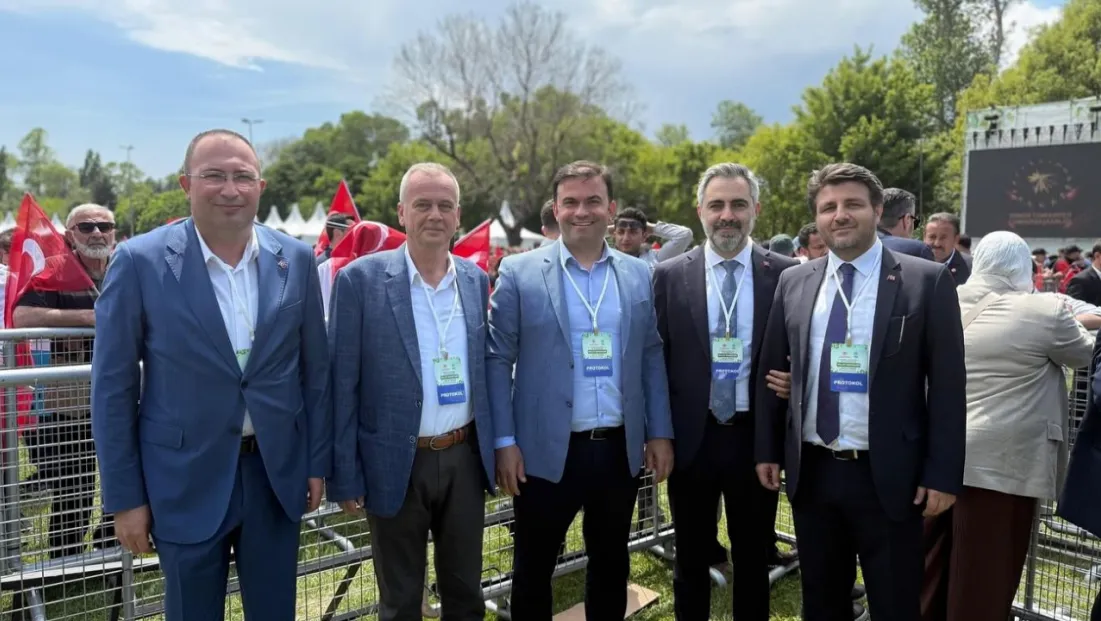 AK Parti Silivri Teşkilatı, İstanbul’un Fethi ve Millet Bahçesi Açılışında Yerini Aldı