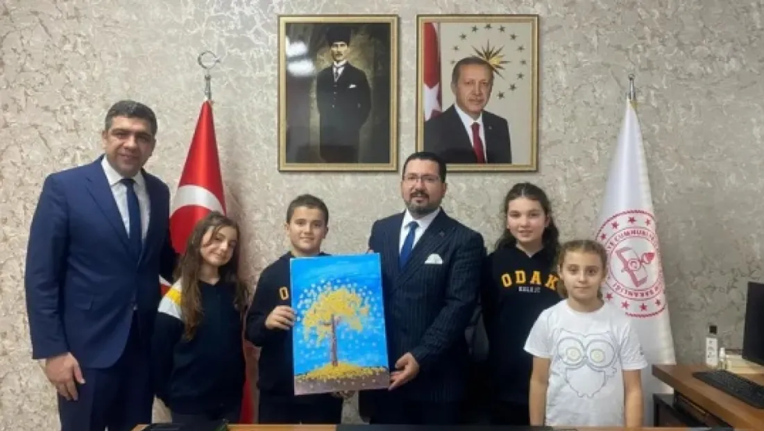 “Her Öğretmen Bir Çınardır” Çalışmasıyla Anlamlı 24 Kasım Ziyareti