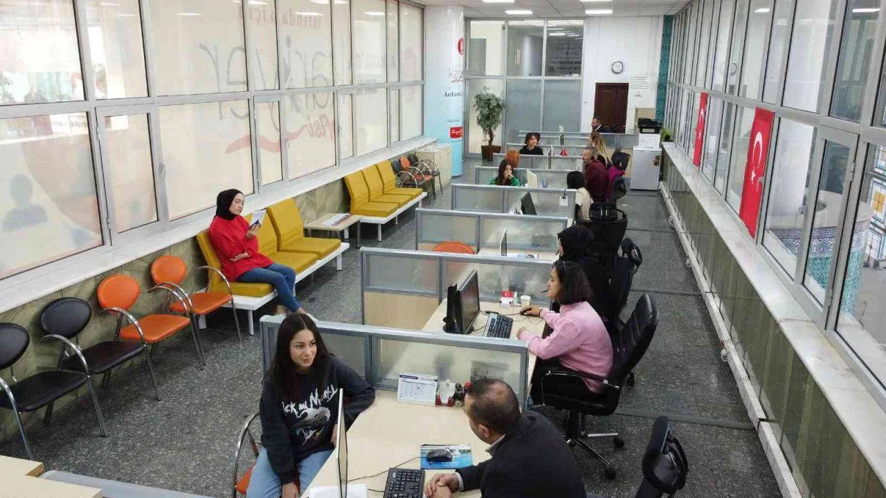 İŞKUR Gençlik Programı ile 82 binden fazla öğrencinin kariyer yolculuğu başladı