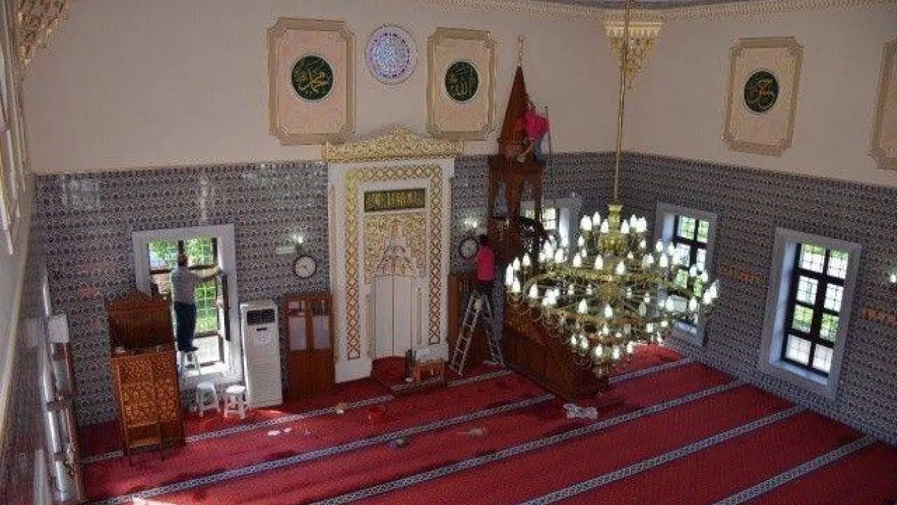 Ramazan Öncesi Camilerde Temizlik