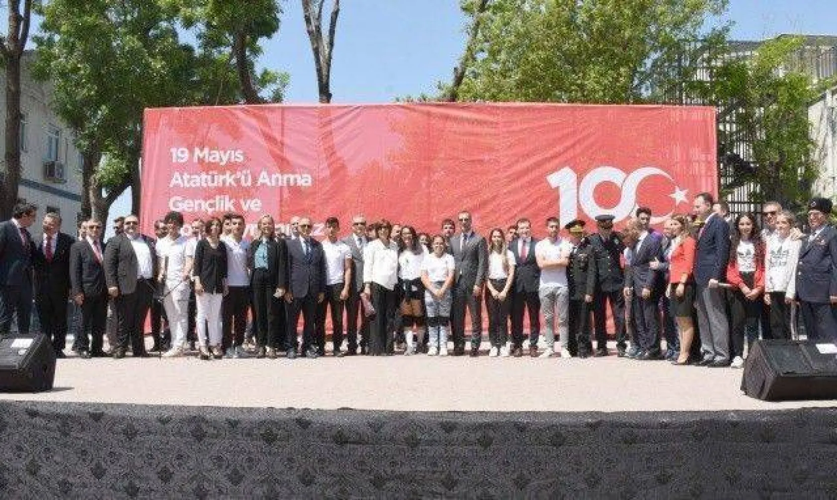 19 Mayıs'ın 100. Yıldönümü Törenle Kutlandı