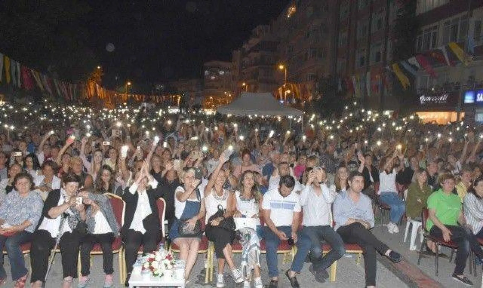 Işıklar 'Festivallerimiz İle Kent Hafızamızı Yaşatıyoruz'
