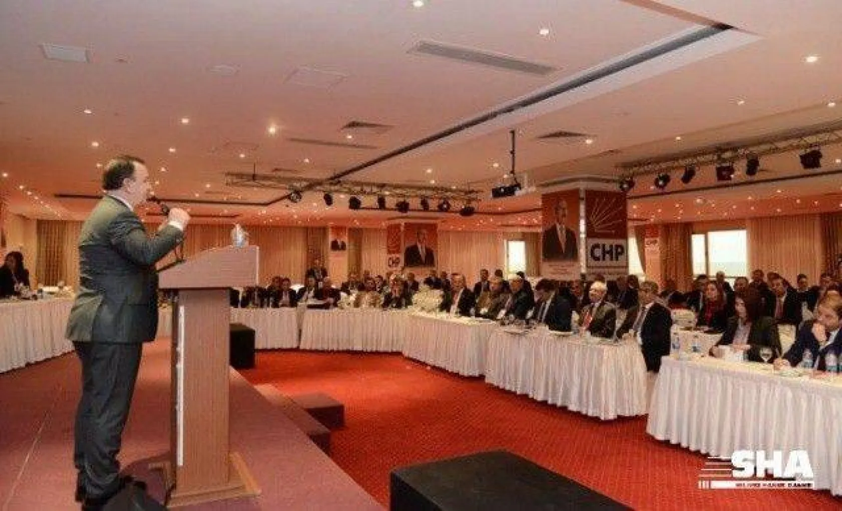 Işıklar Mutlu İnsan Projesini Anlattı