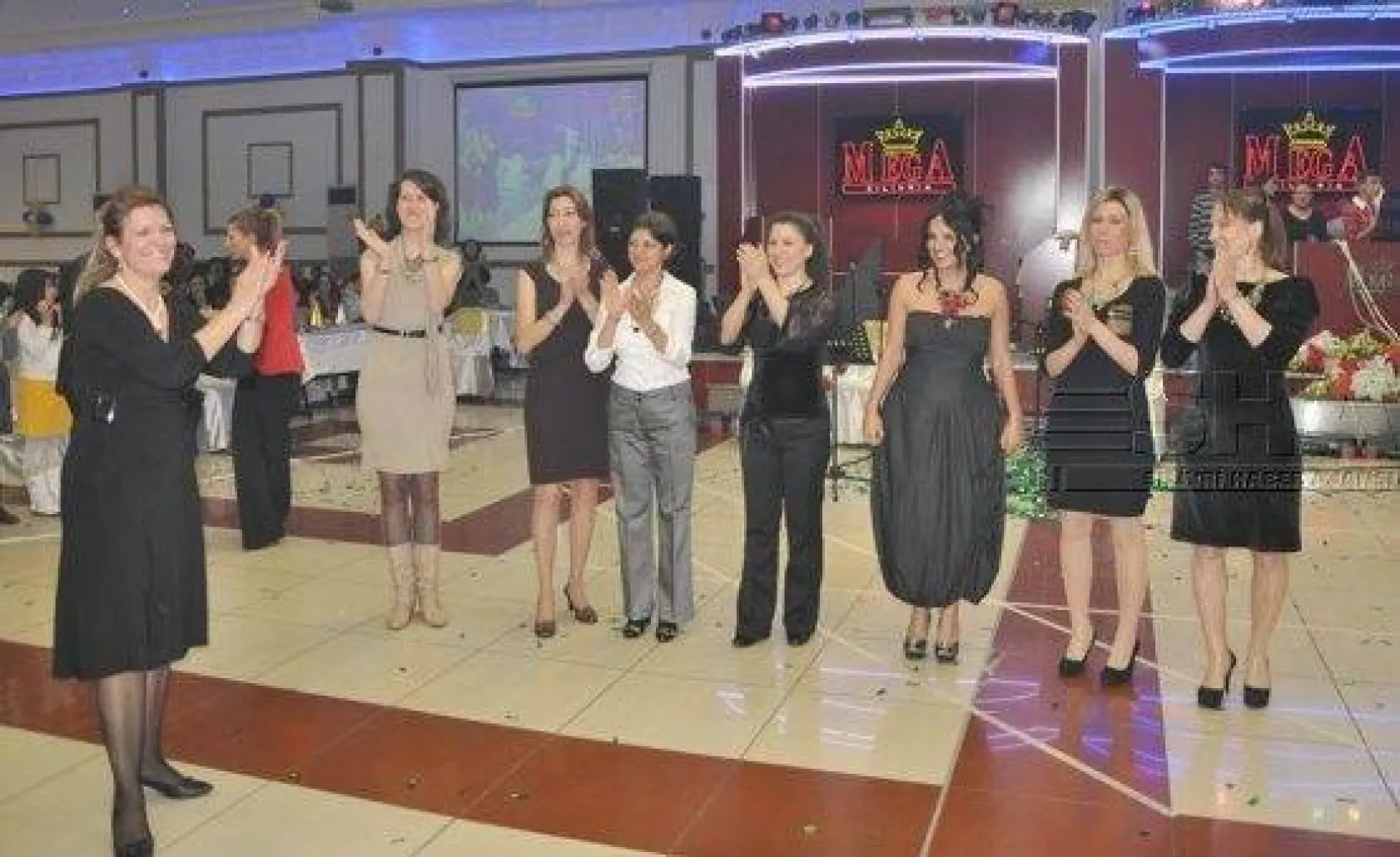 Kültür Merkezi'nden Yılsonu Şöleni