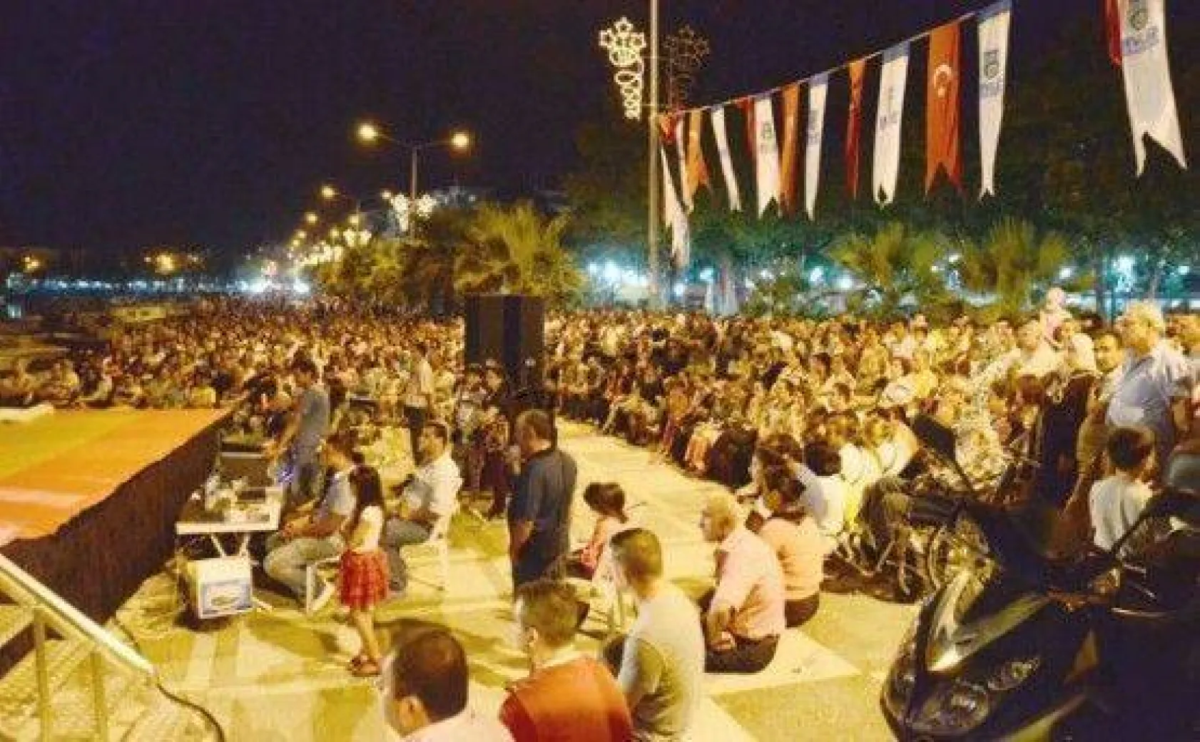 Ramazan Coşkusu Meydanlara Taştı