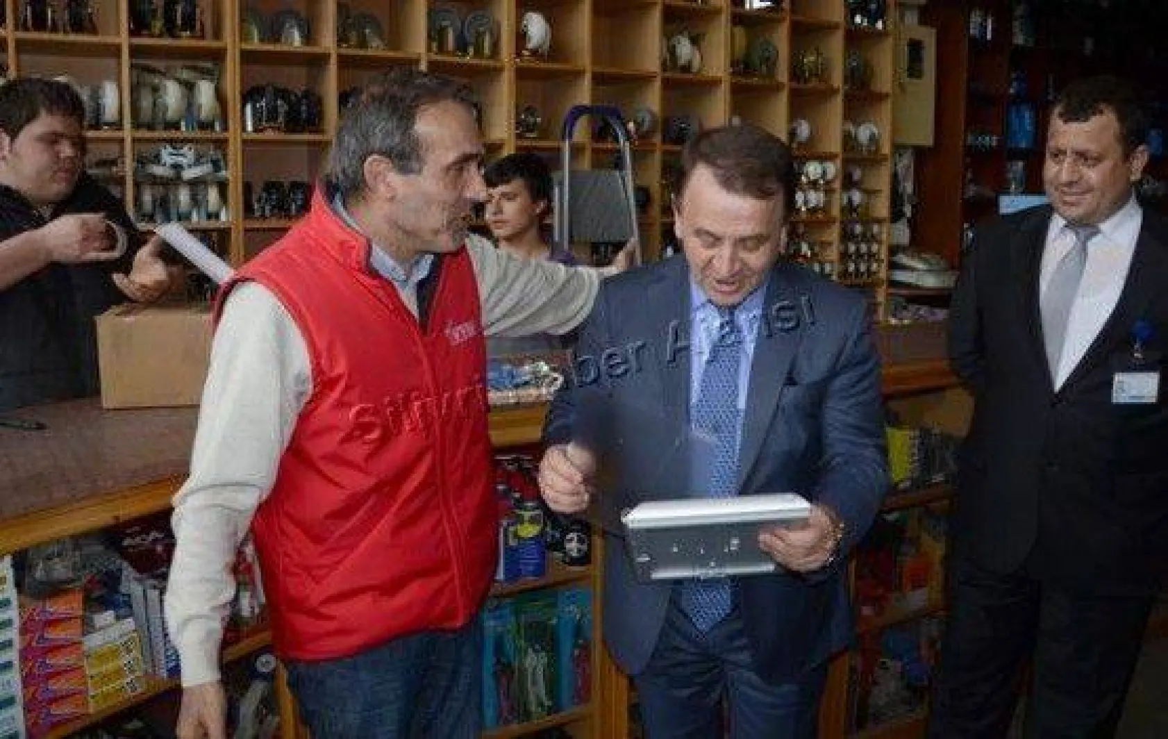 Sanayi Esnafına Işıklar Ziyareti