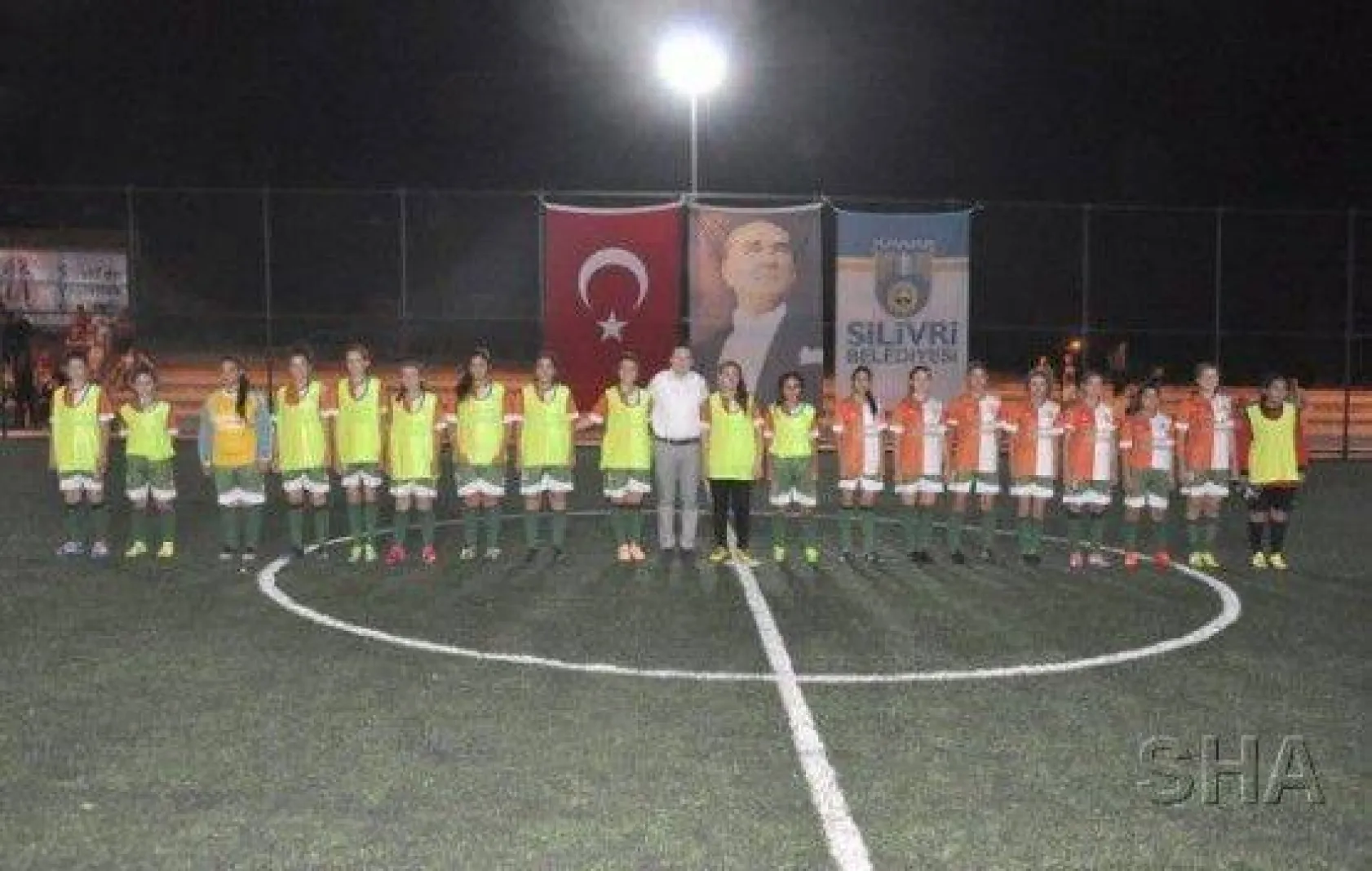 Işıklar 'Dünya Kupası Gazitepe'de..!'