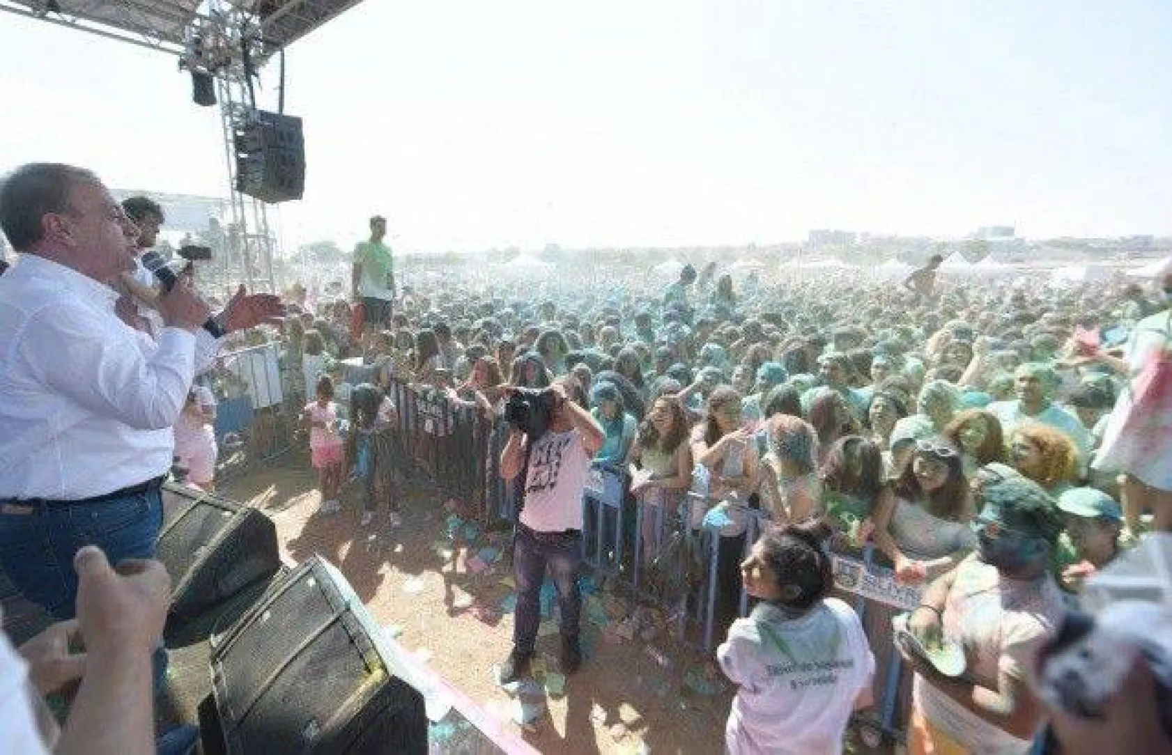 Binlerce Genç Color Fest İle 'Yoğurda Renk Kattı