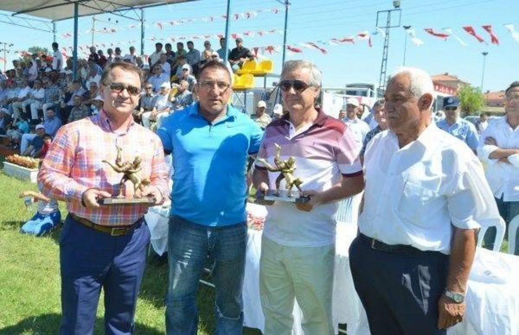 400 Güreşçi Silivri Er Meydanında Yarıştı