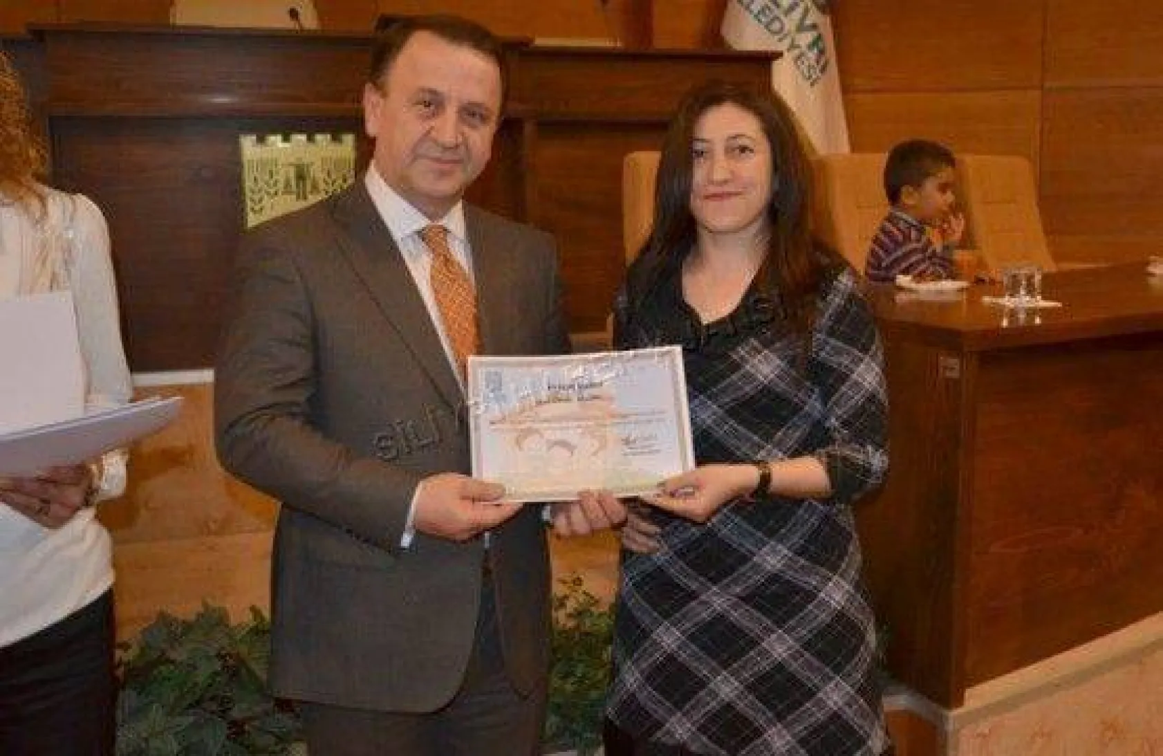 Ebeveyn Okulu'ndan sertifikalı oldular