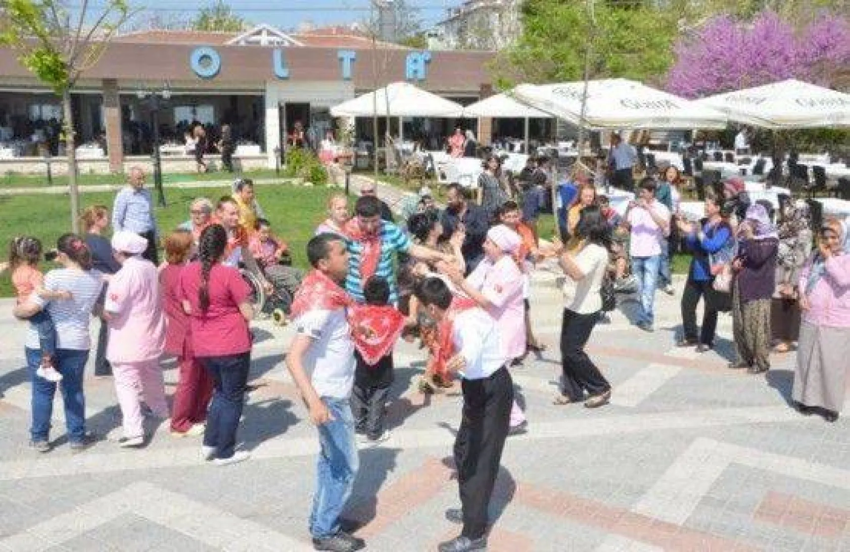 Engelli Askerlere Kına Eğlencesi