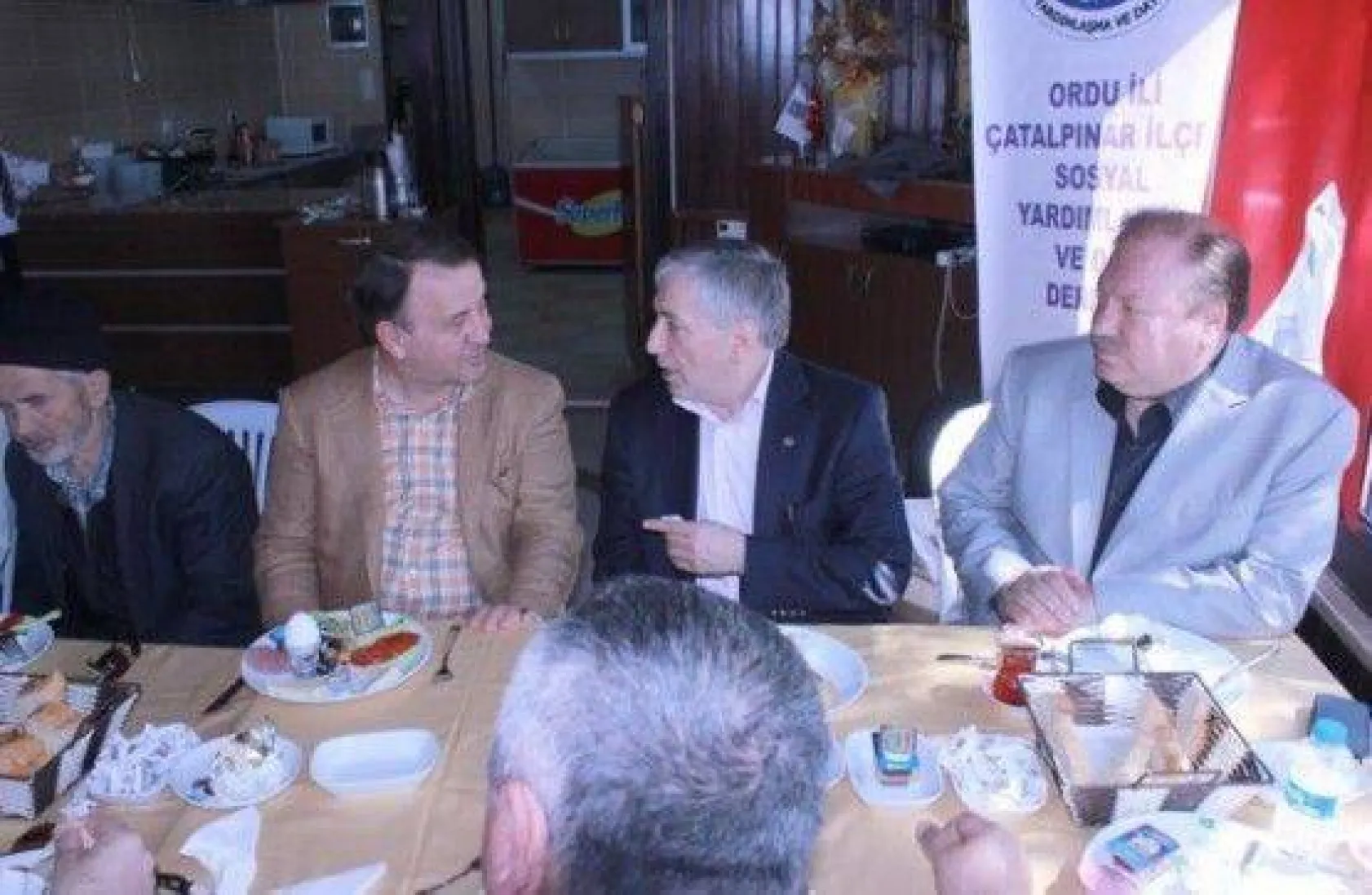 Işıklar, Çatalpınarlılarla Bir araya Geldi