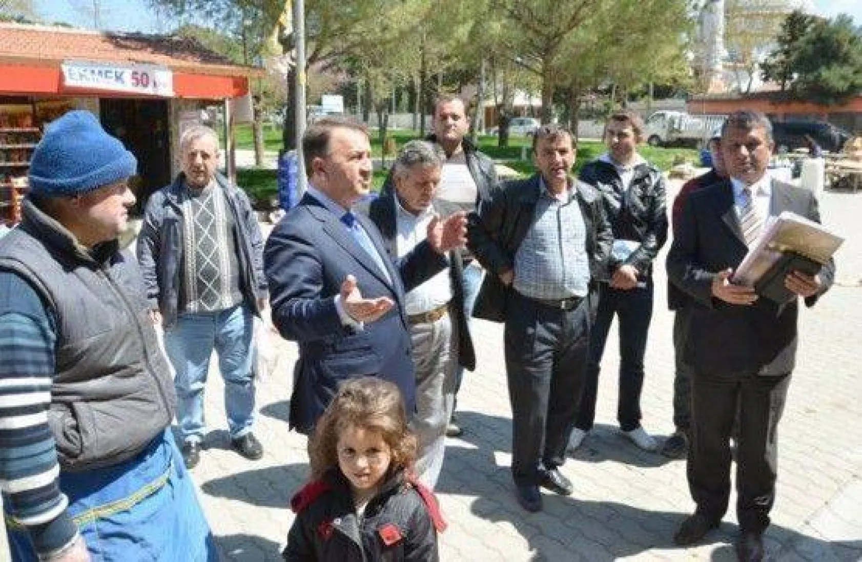 Işıklar Değirmenköy Pazarını Ziyaret Etti