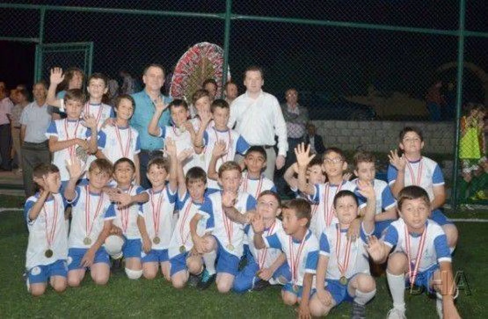 Işıklar 'Dünya Kupası Gazitepe'de..!'