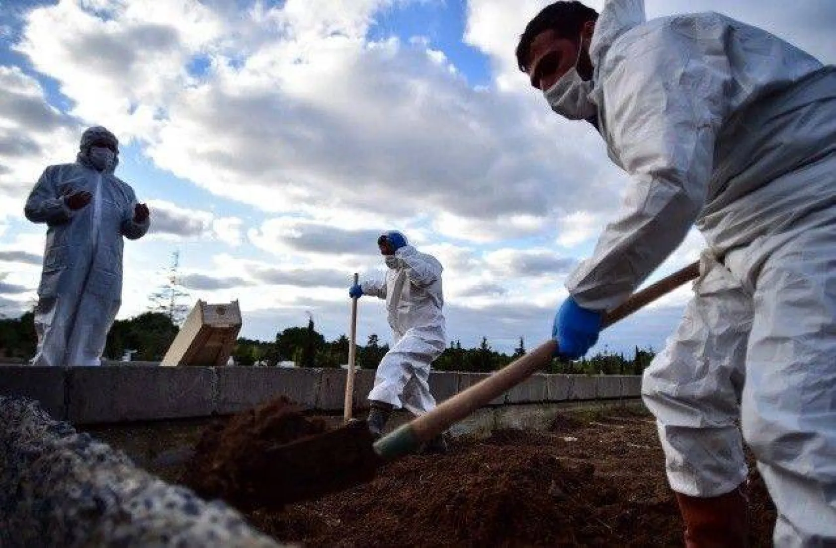 Koronavirüs definleri görüntülendi