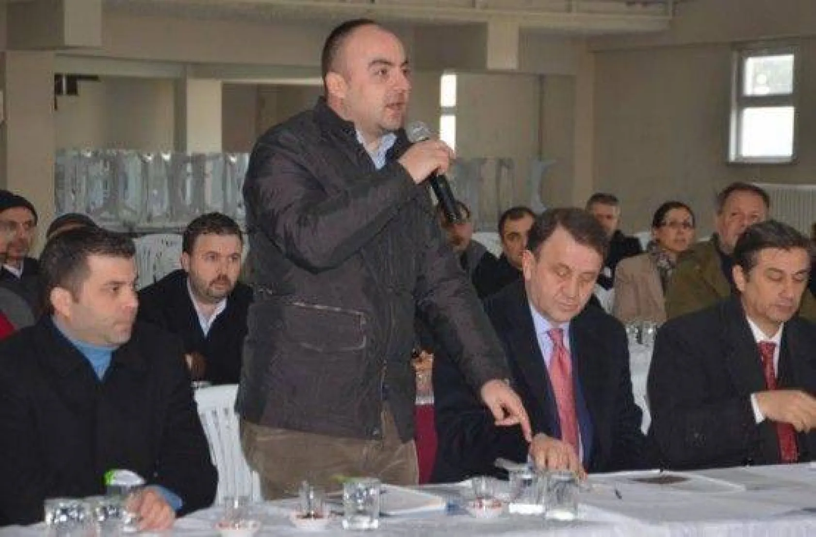 Işıklar 'Köylü mağdur edilecek'