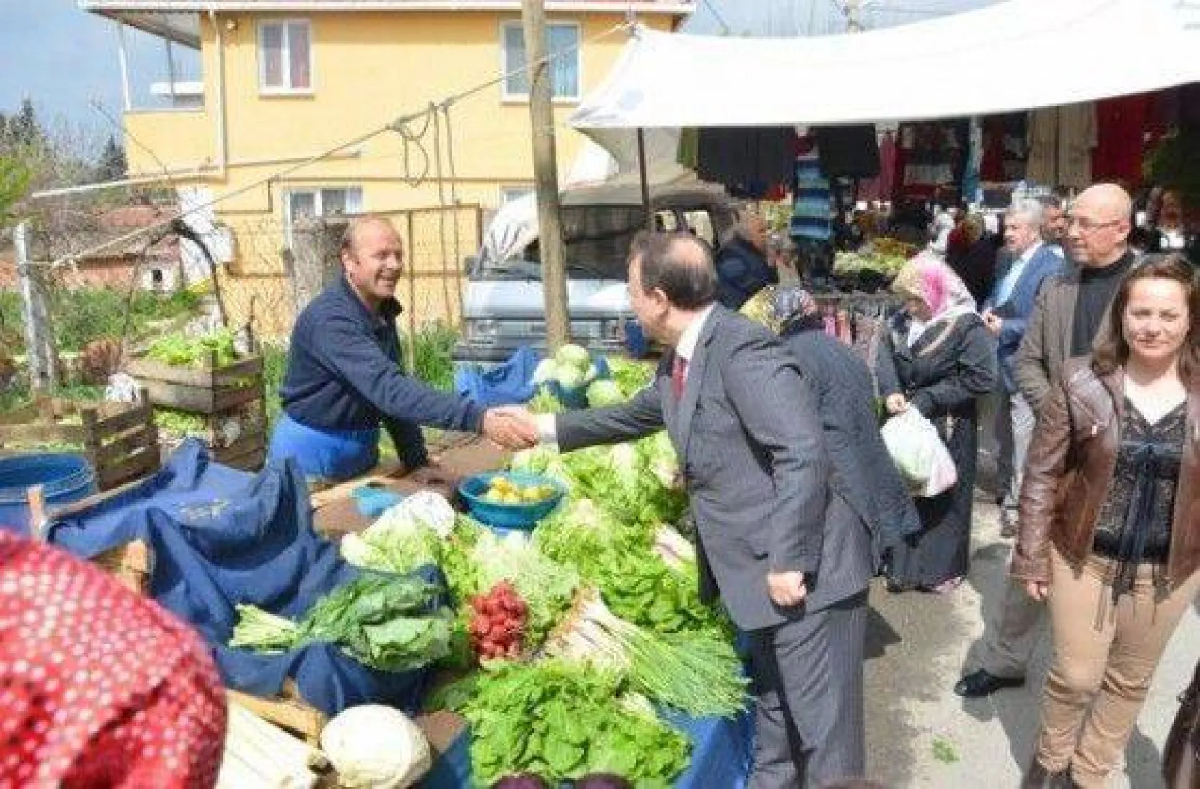 Işıklar Ortaköy Pazarını Ziyaret Etti