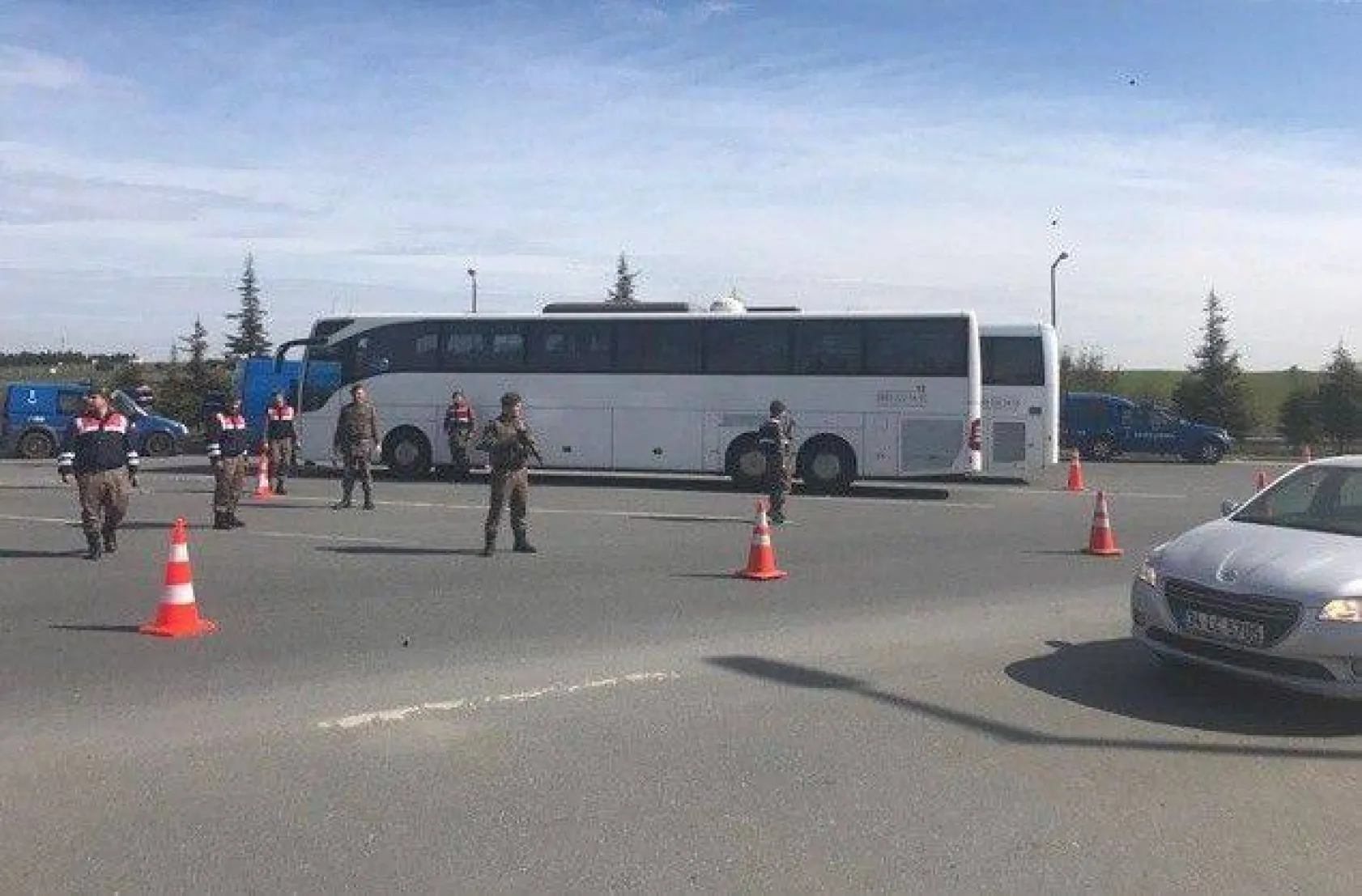 Jandarma'dan 'TEM' uygulaması