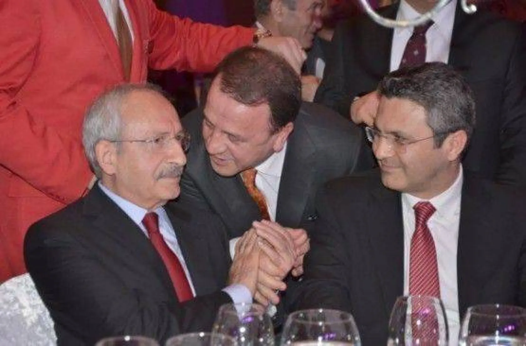 Işıklar Tunceli Eğitim Gönüllüleri Yemeğine Katıldı