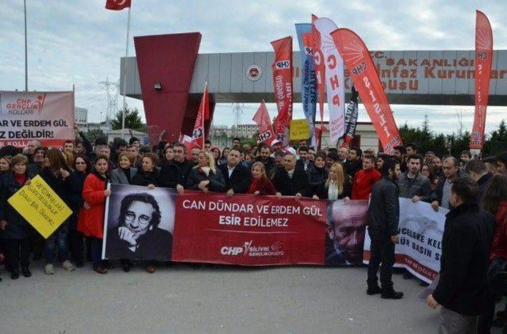 CHP'li Gençlerin Çağrısına Geniş Katılım