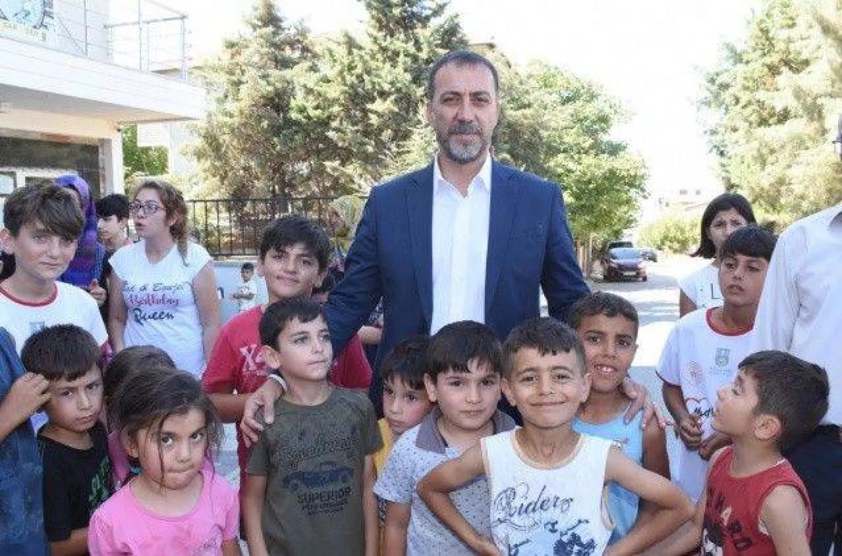 Başkan Yılmaz'dan 22 Bin Çocuğa Bayramlık