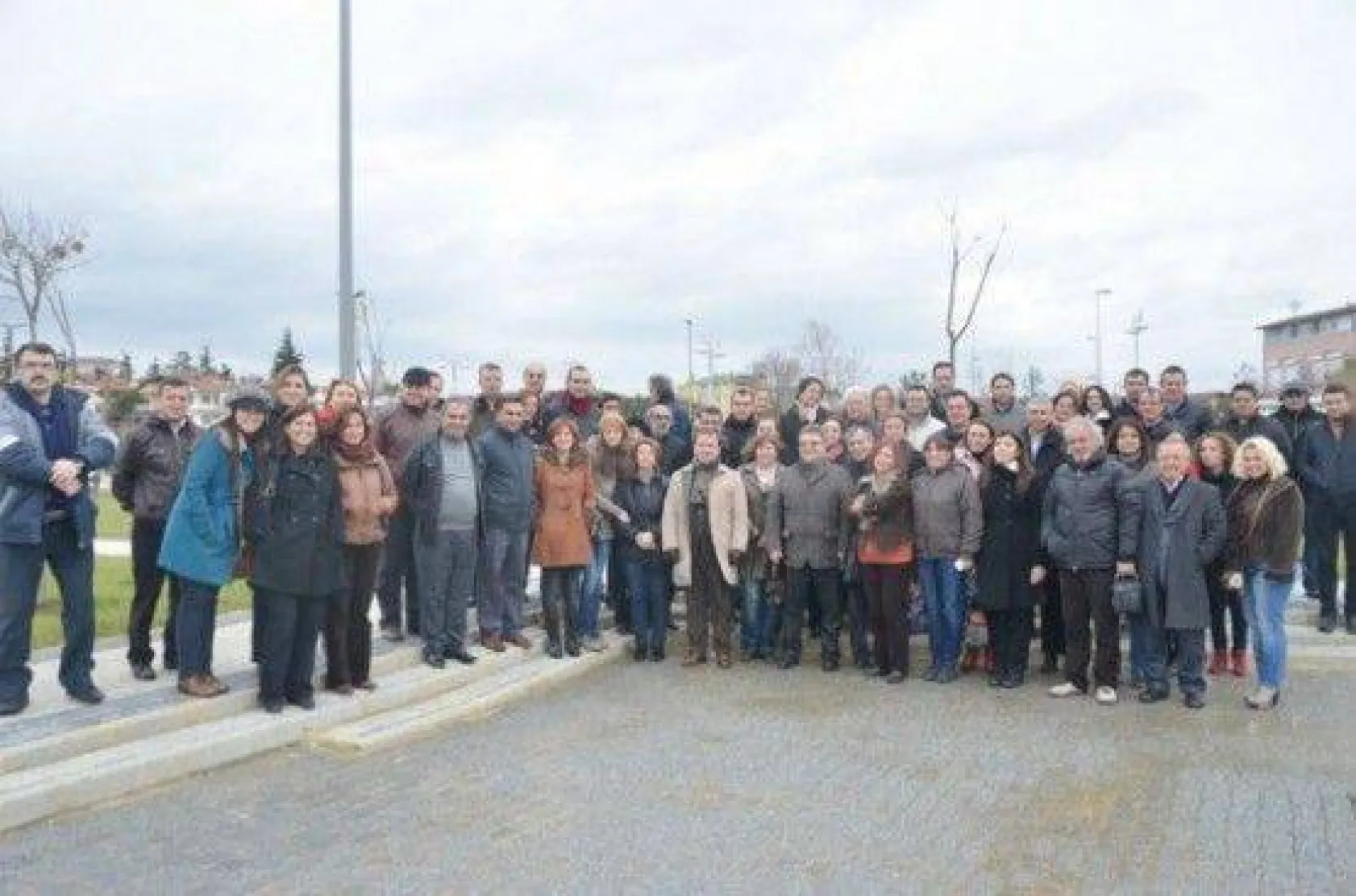 Işıklar Ekibiyle Birlikte İlçeyi Mahalle Mahalle D