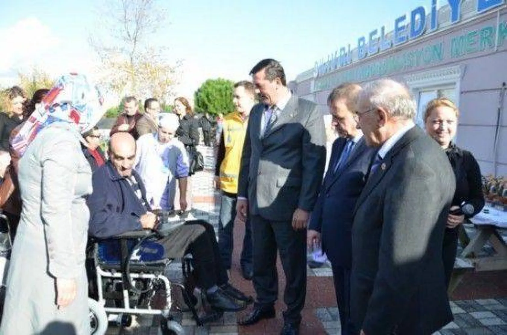 Engelliler Gününde Anlamlı Hediye