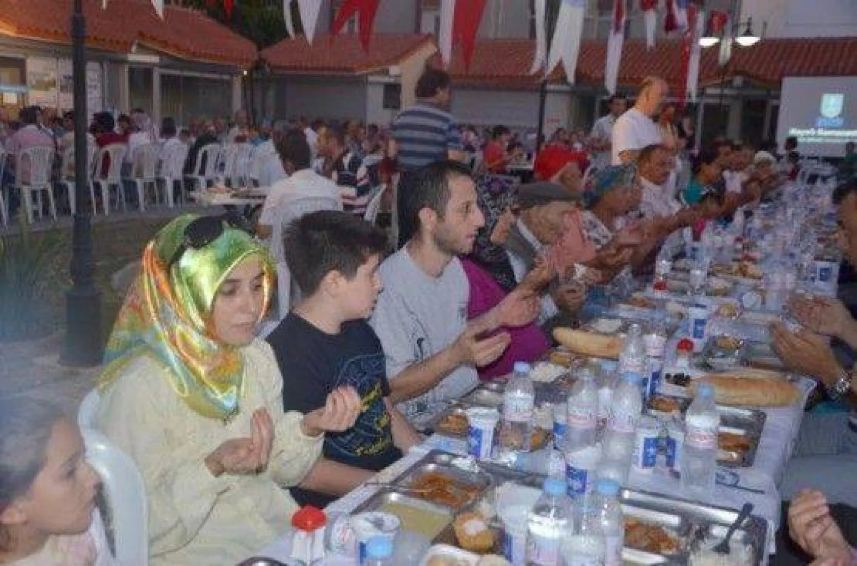 Selimpaşa'da Dolu Dolu Ramazan