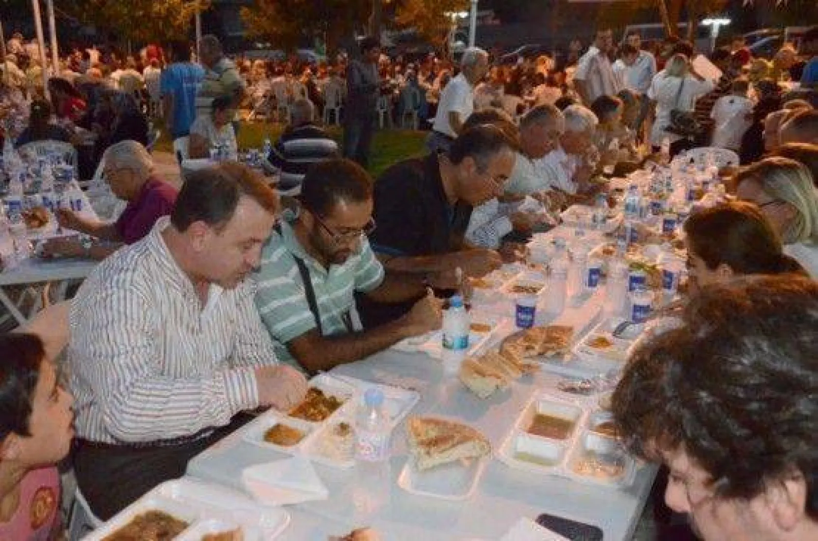 Gümüşyaka Çay Bahçesi doldu taştı