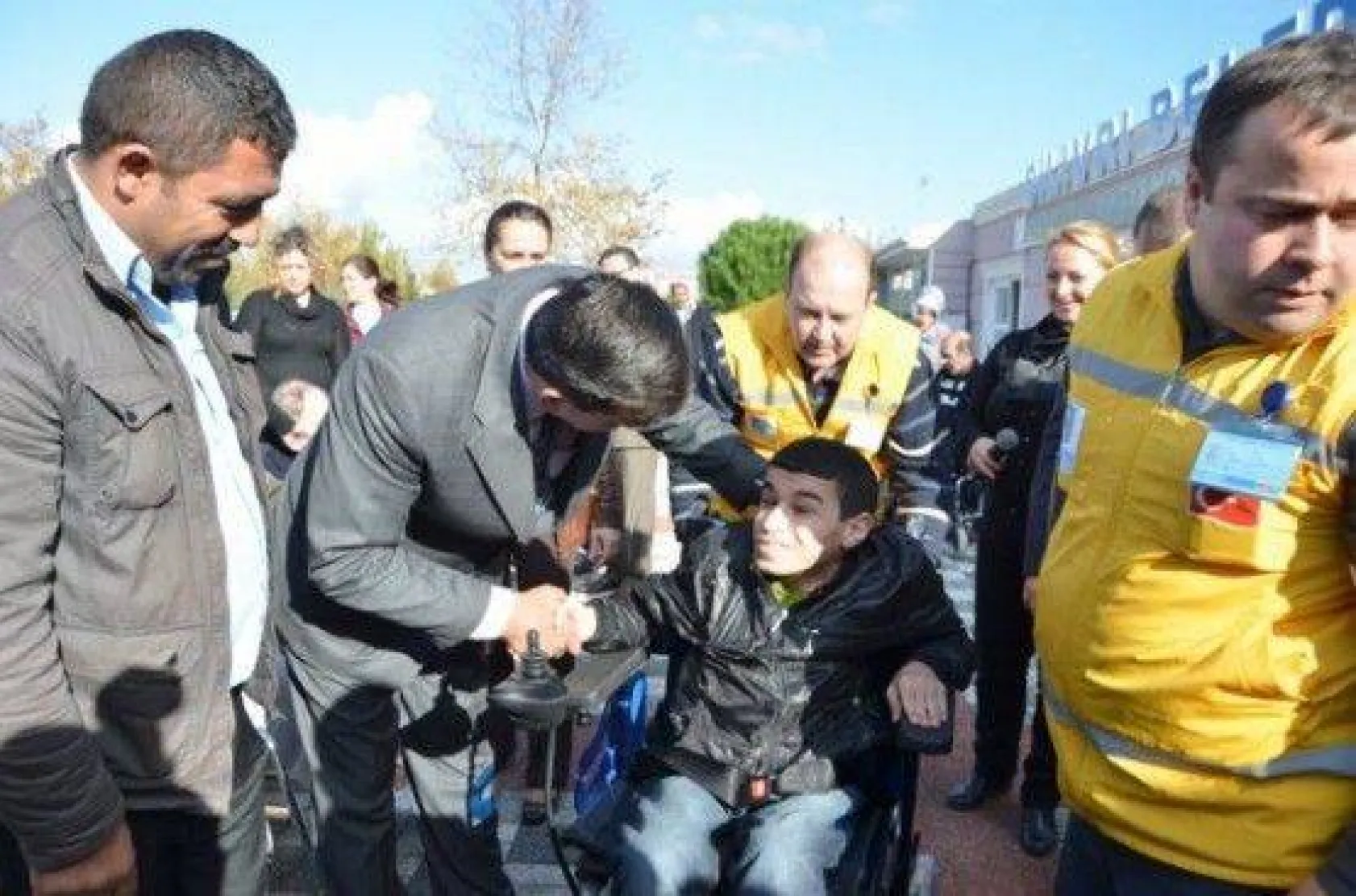 Engelliler Gününde Anlamlı Hediye