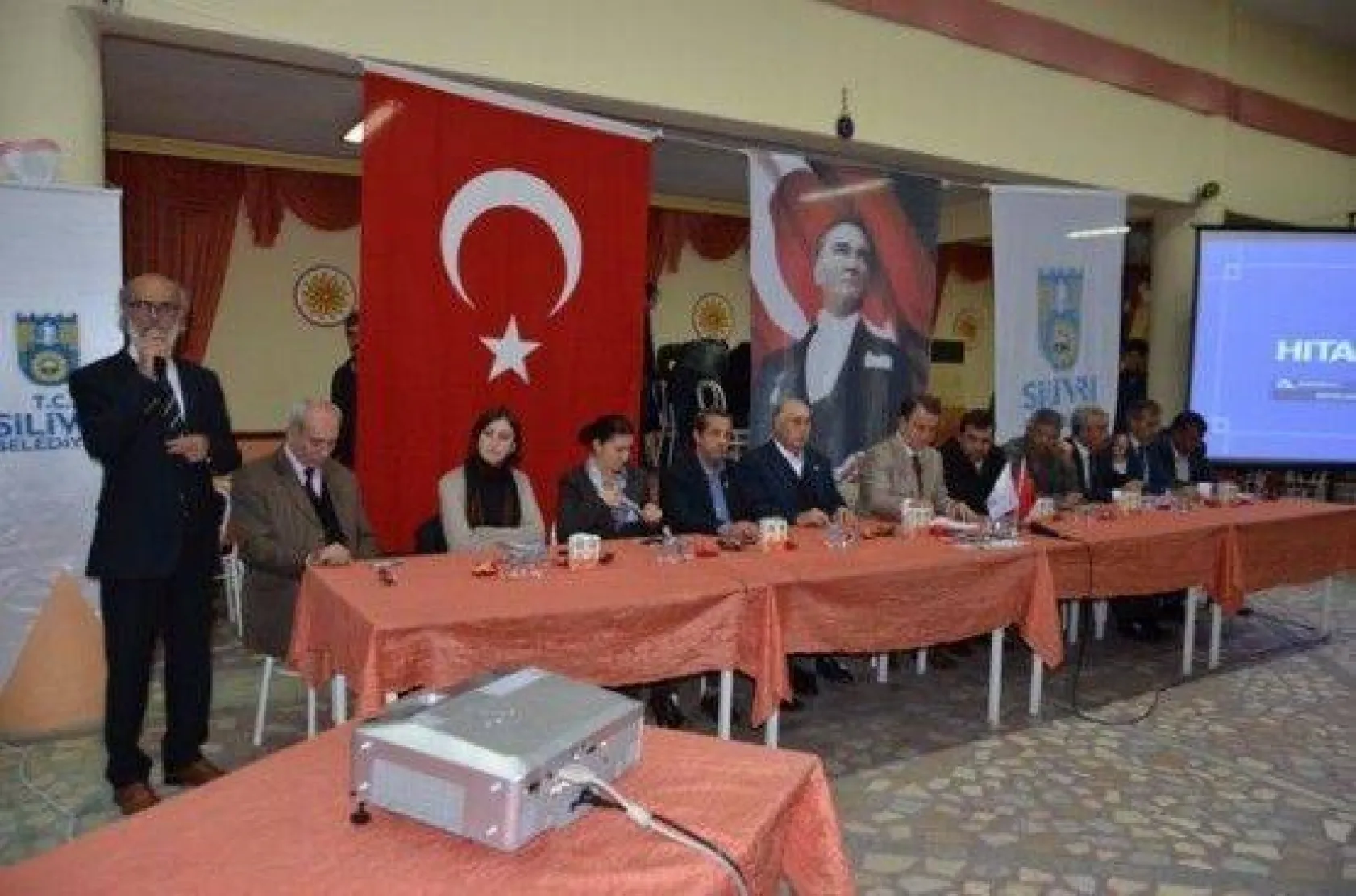 Değirmenköy'de Halk Toplantısı Gerçekleşti