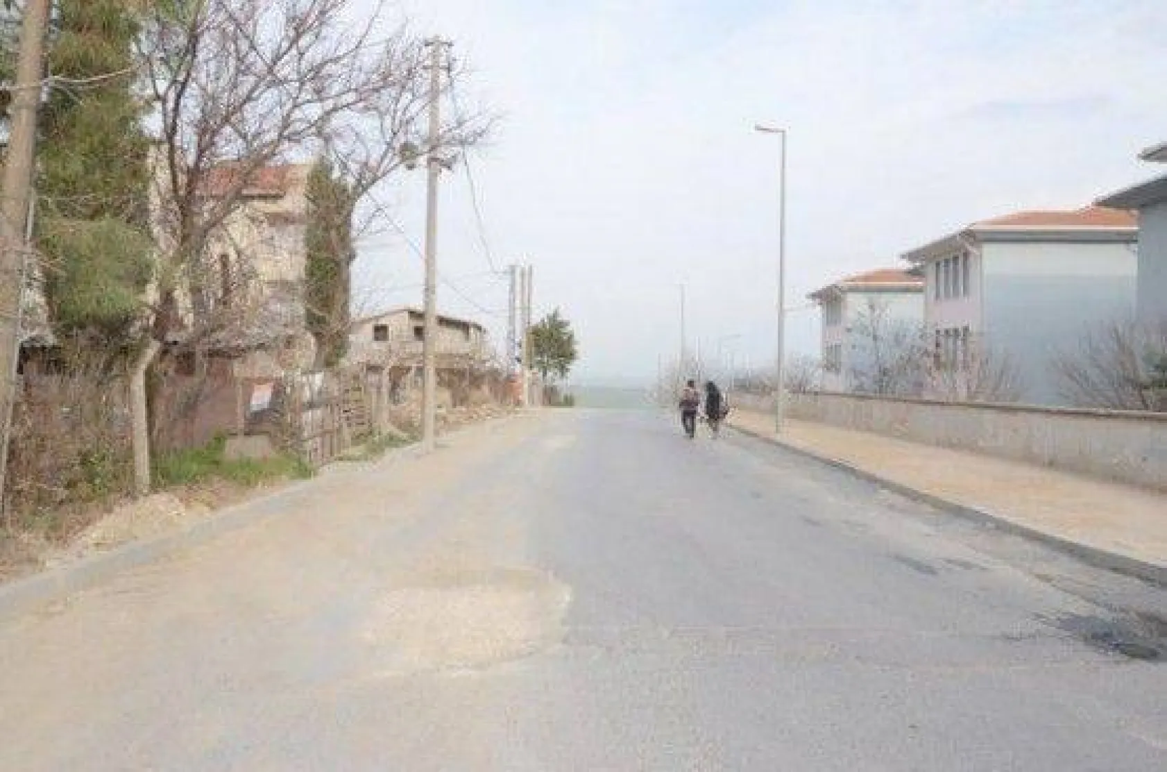 Çağdaşkent Yoluna Kaldırım Düzenlemesi