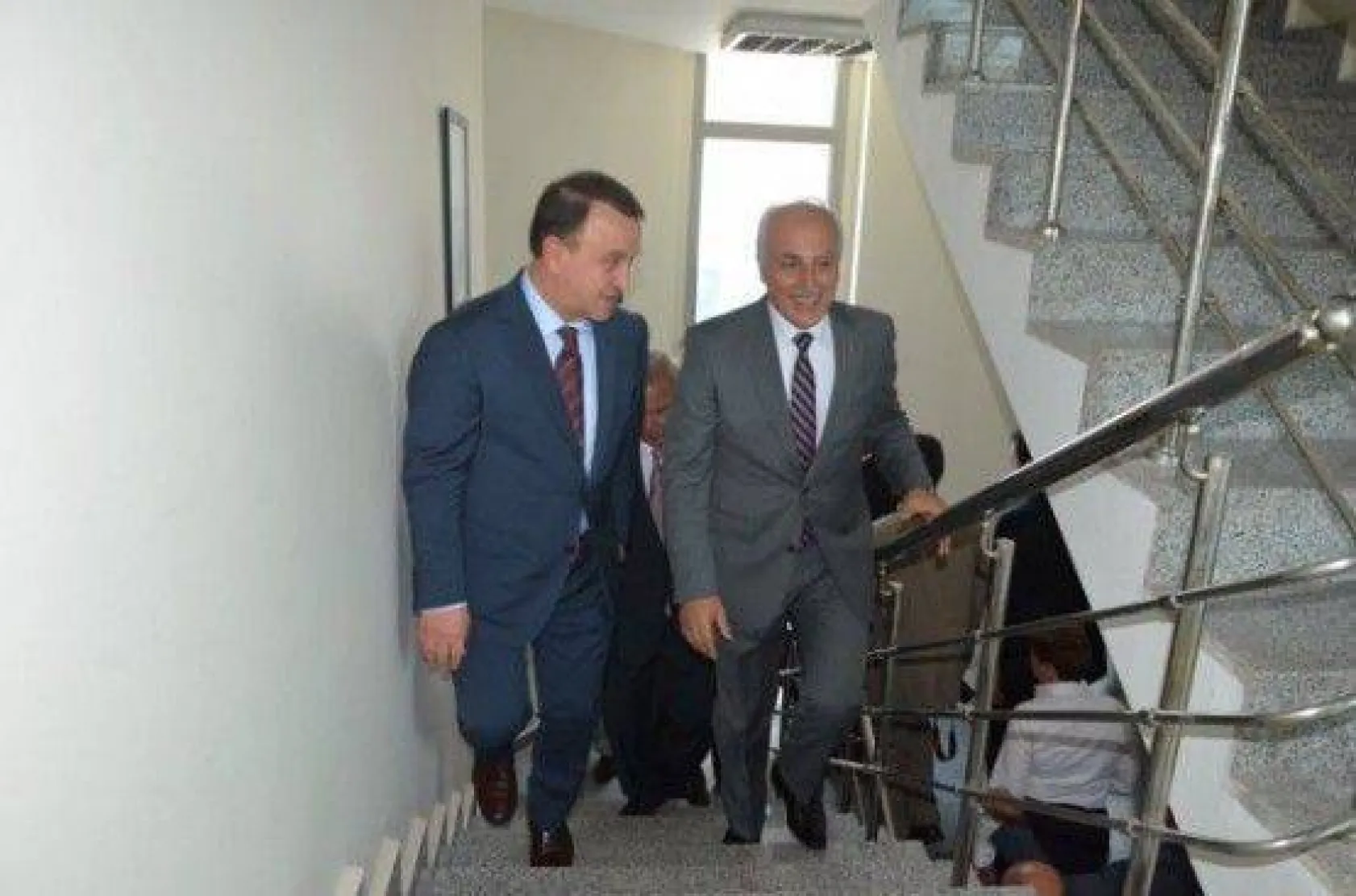 Vali Mutlu'dan Işıklar'a Hayırlı Olsun Ziyareti