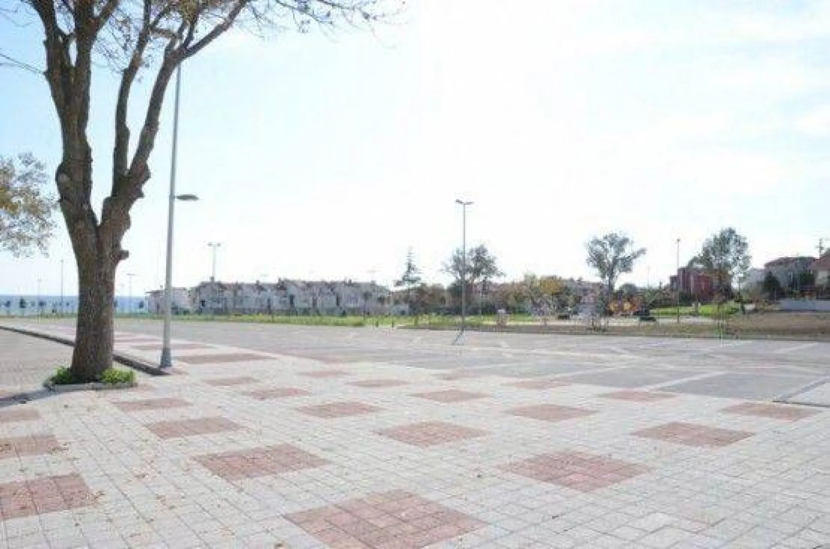 Gümüşyaka Sahili Işıl Işıl oldu