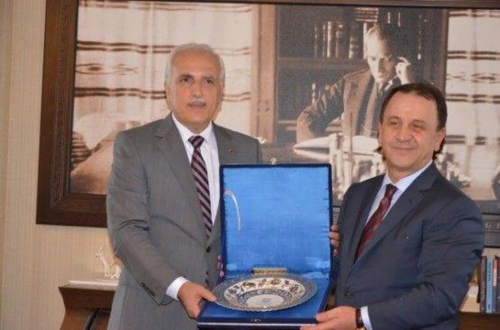 Vali Mutlu'dan Işıklar'a Hayırlı Olsun Ziyareti