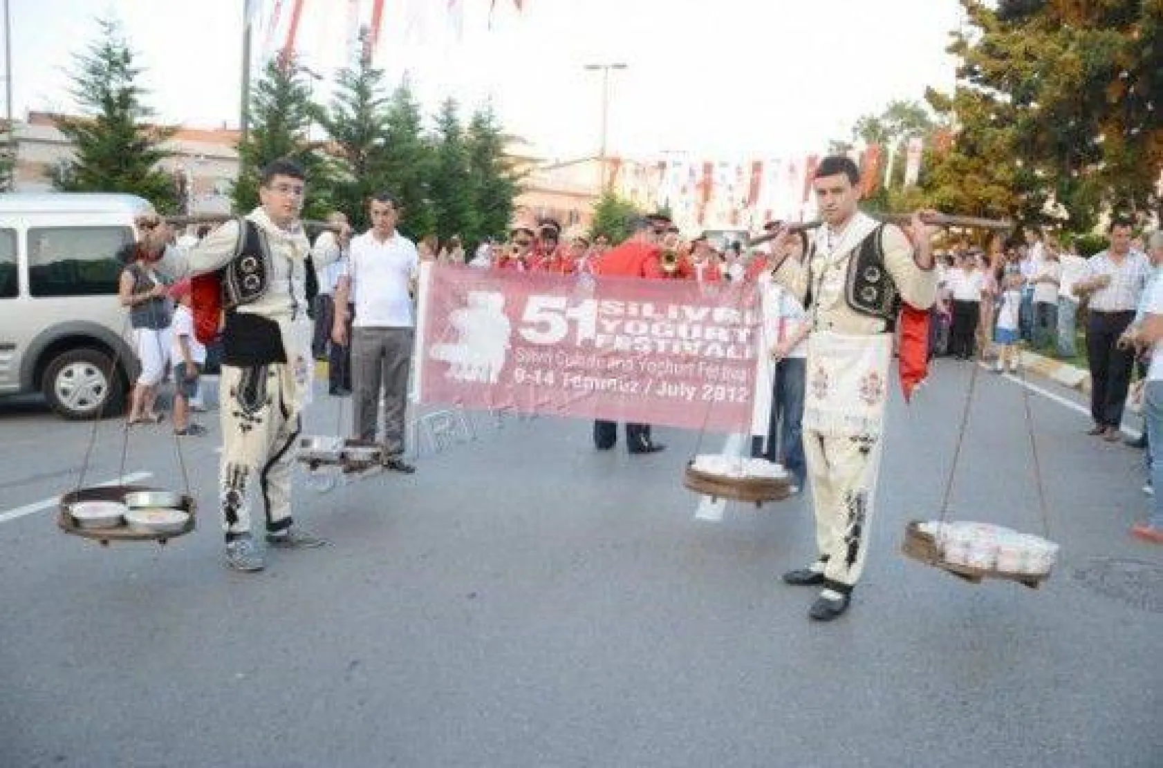 Dünya Renkleri Silivri Sokaklarında