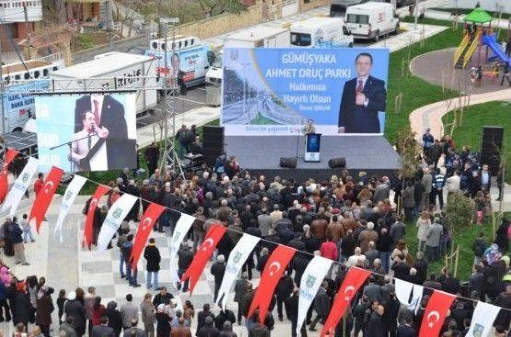 Ahmet Oruç Parkı Görkemli Bir Törenle Açıldı