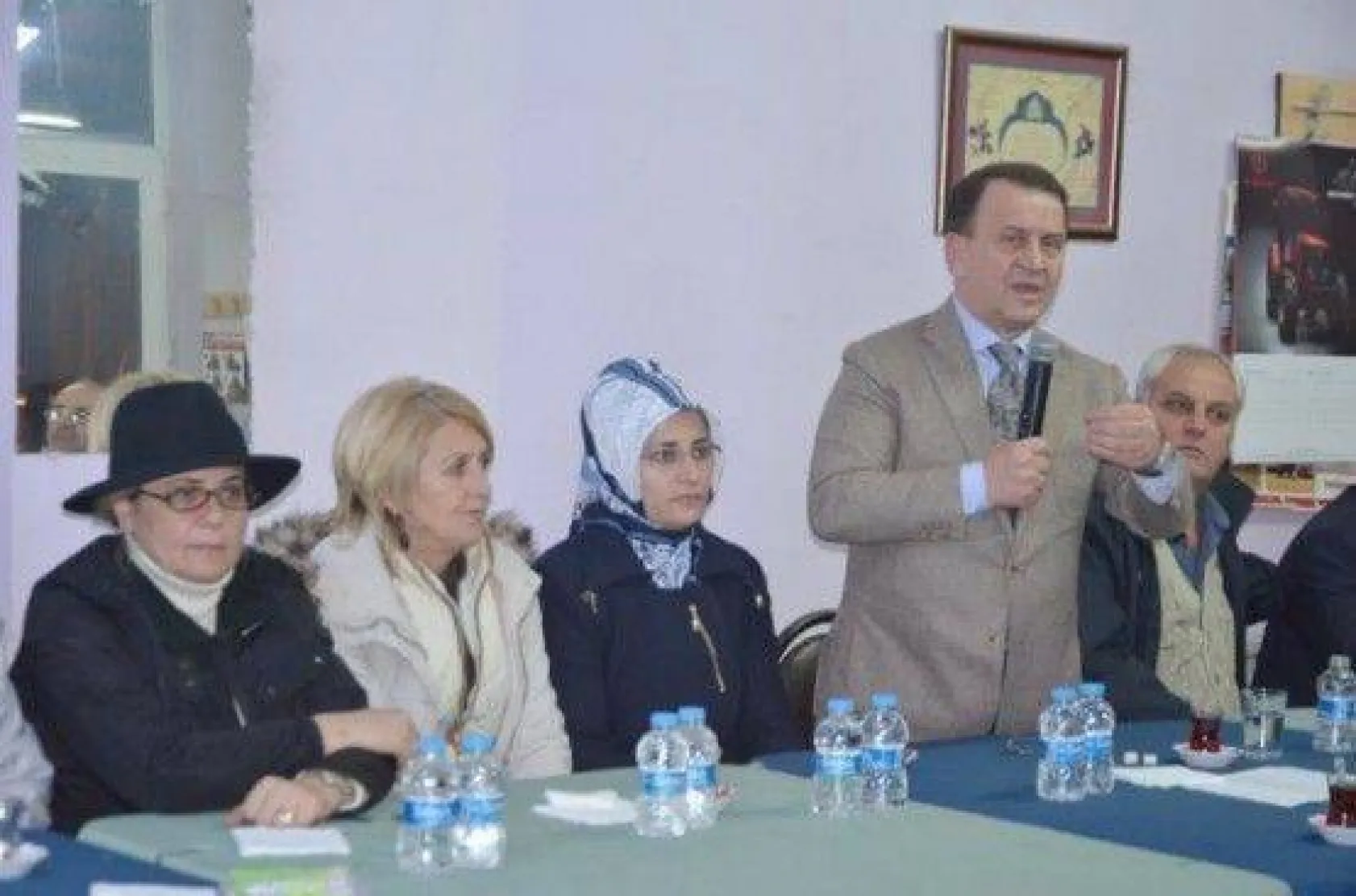 Işıklar Mahallelerde Hemşerileriyle Buluştu