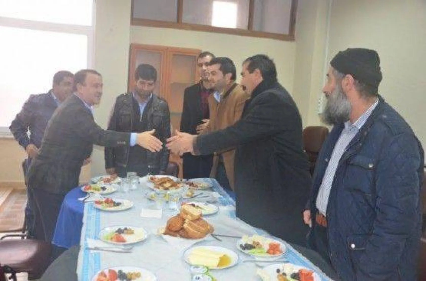 Işıklar Ağrılı Hemşerileriyle Kahvaltıda Buluştu