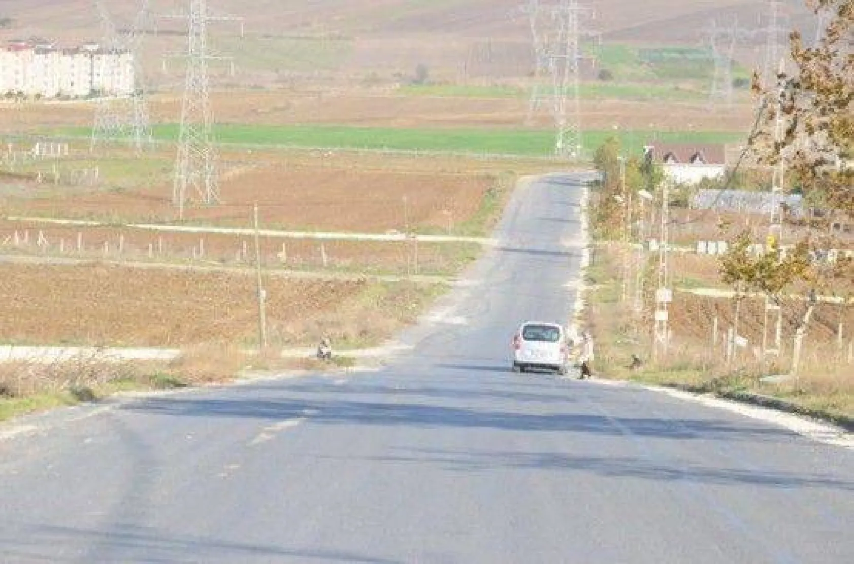 Çağdaşkent Yoluna Kaldırım Düzenlemesi