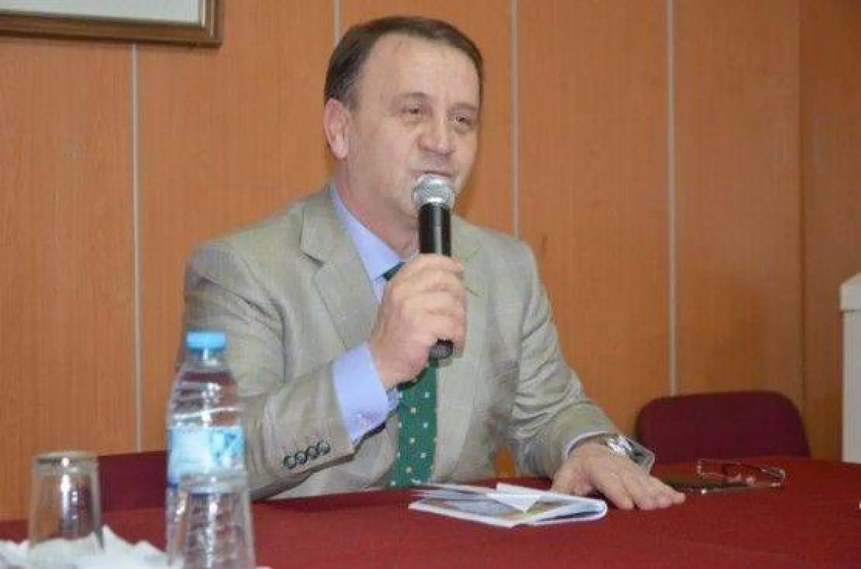 Işıklar miniklere kitap okudu