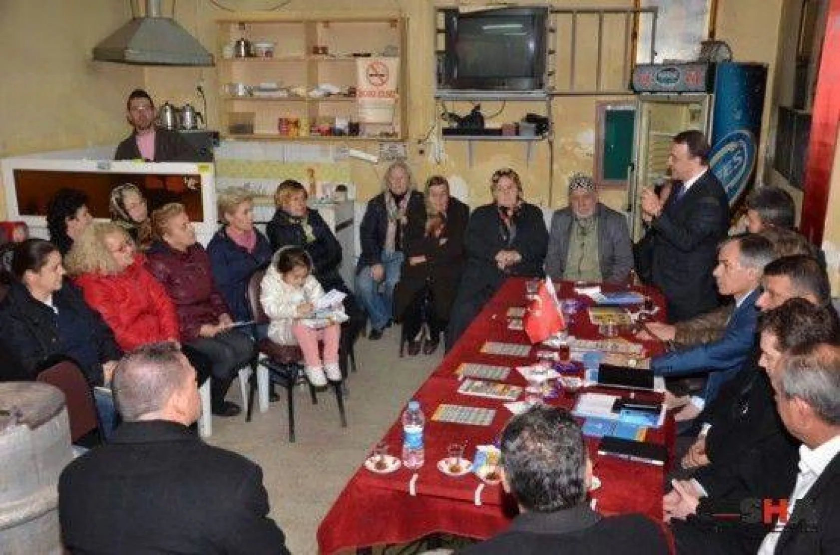 Kılıçlı'da Işıklar ve Ekibini Kadınlar Karşıladı