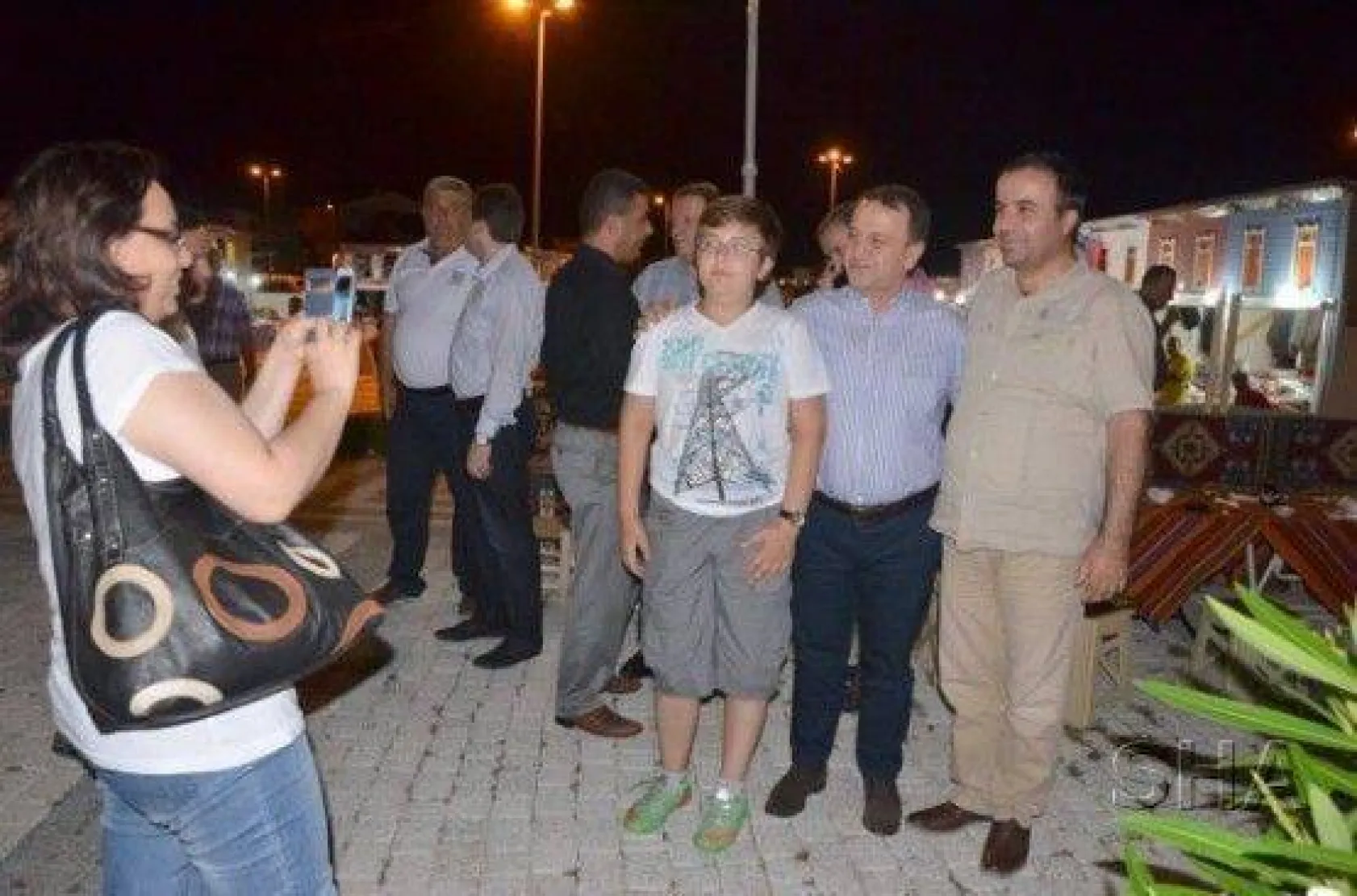 Işıklar Gümüşyaka Gece Pazarını Ziyaret Etti