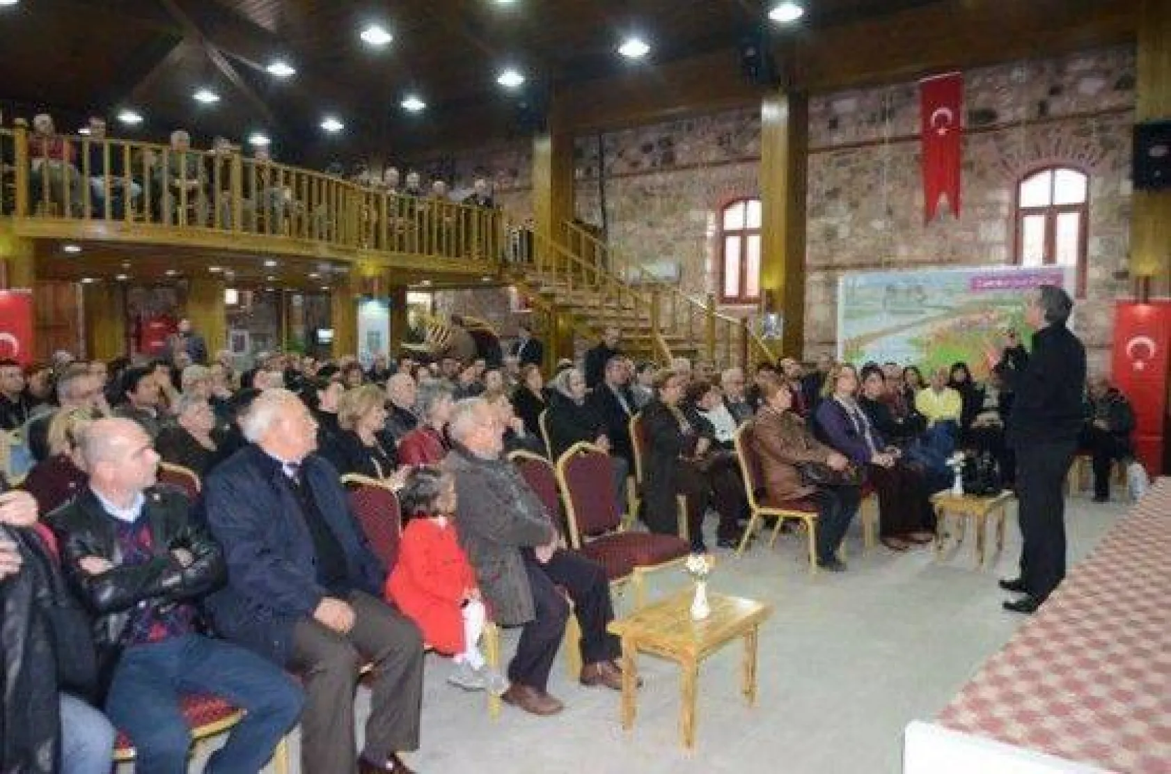 Mutlu Türkiye'de Laiklik Sizlere Ömürdür