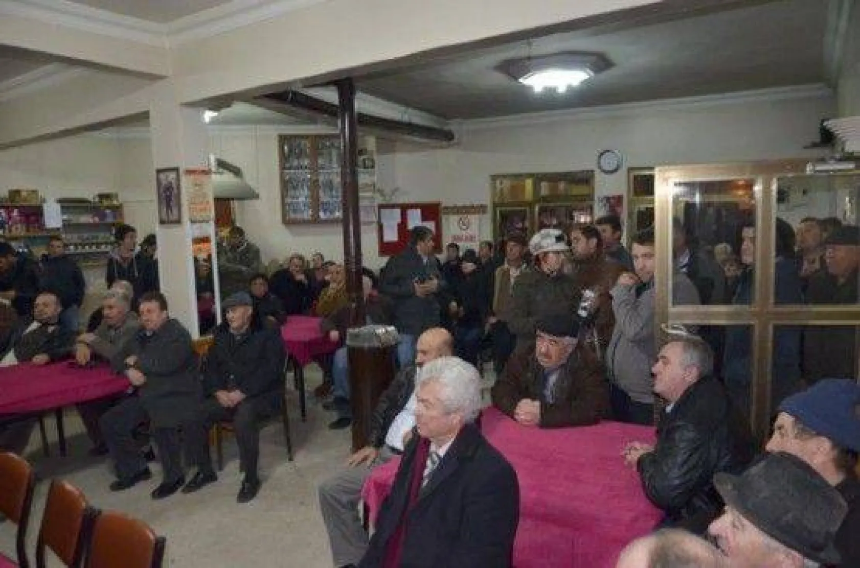 Işıklar Mahallelerde Hemşerileriyle Buluştu