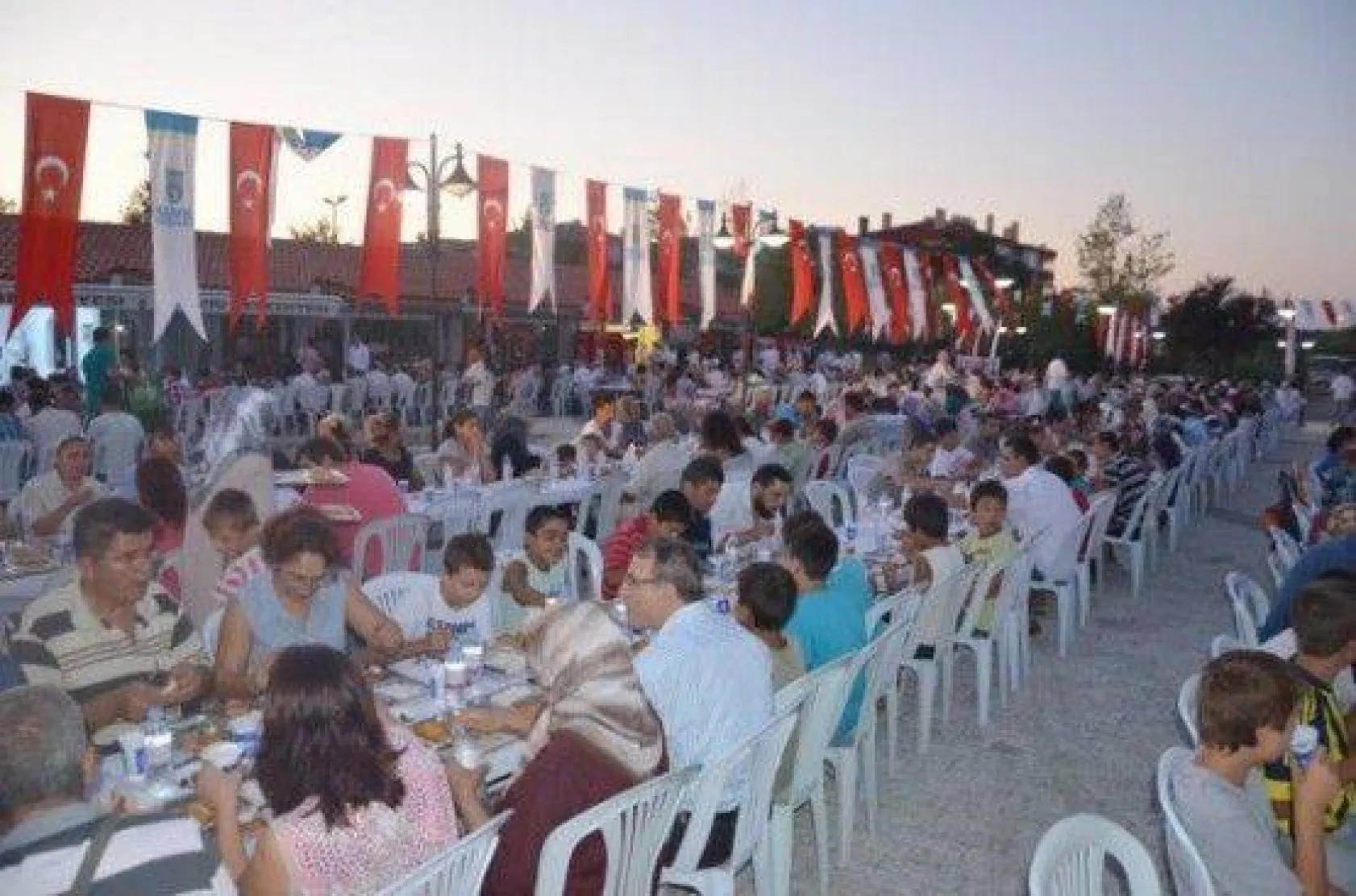 Selimpaşa'da Dolu Dolu Ramazan