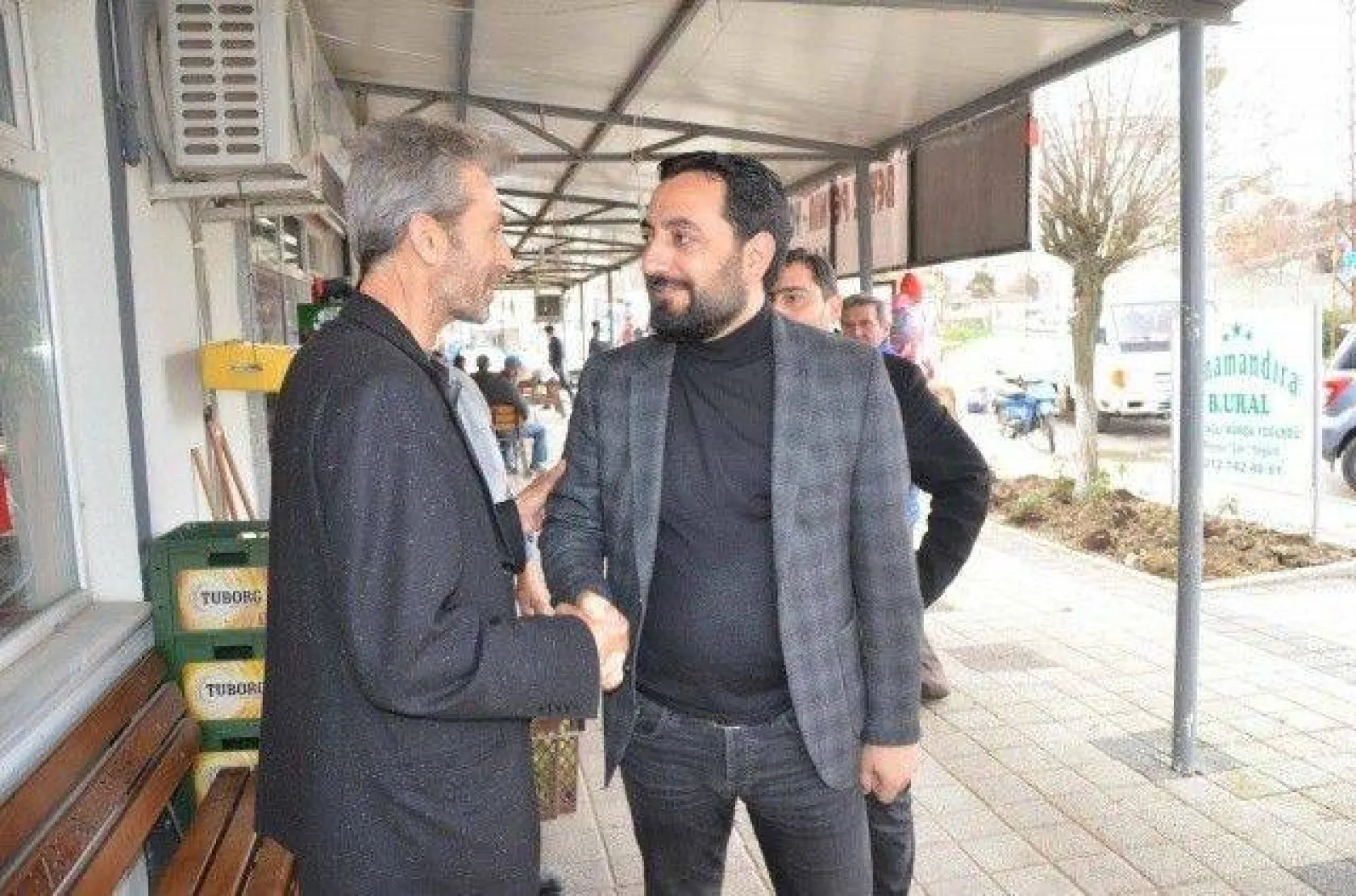 AK Parti hafta sonunu boş geçirmedi