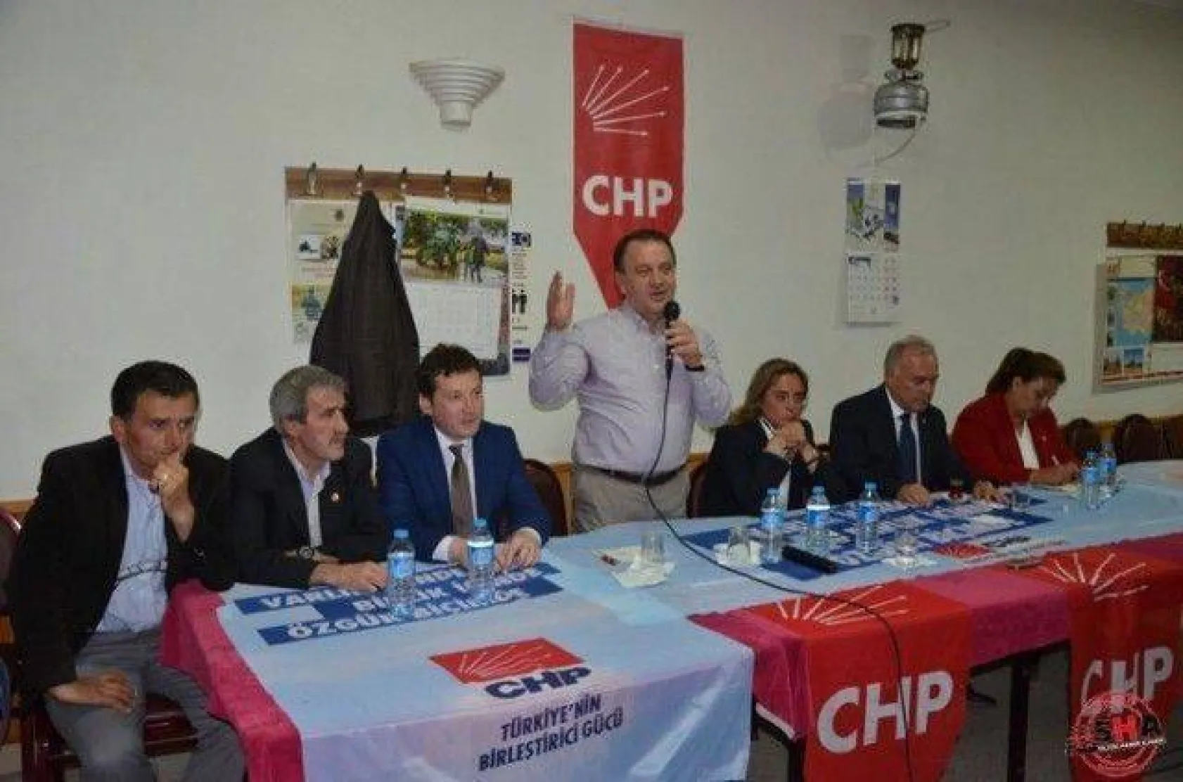 CHP'ye Kadıköy ve Gazitepe'de Sevgi Seli