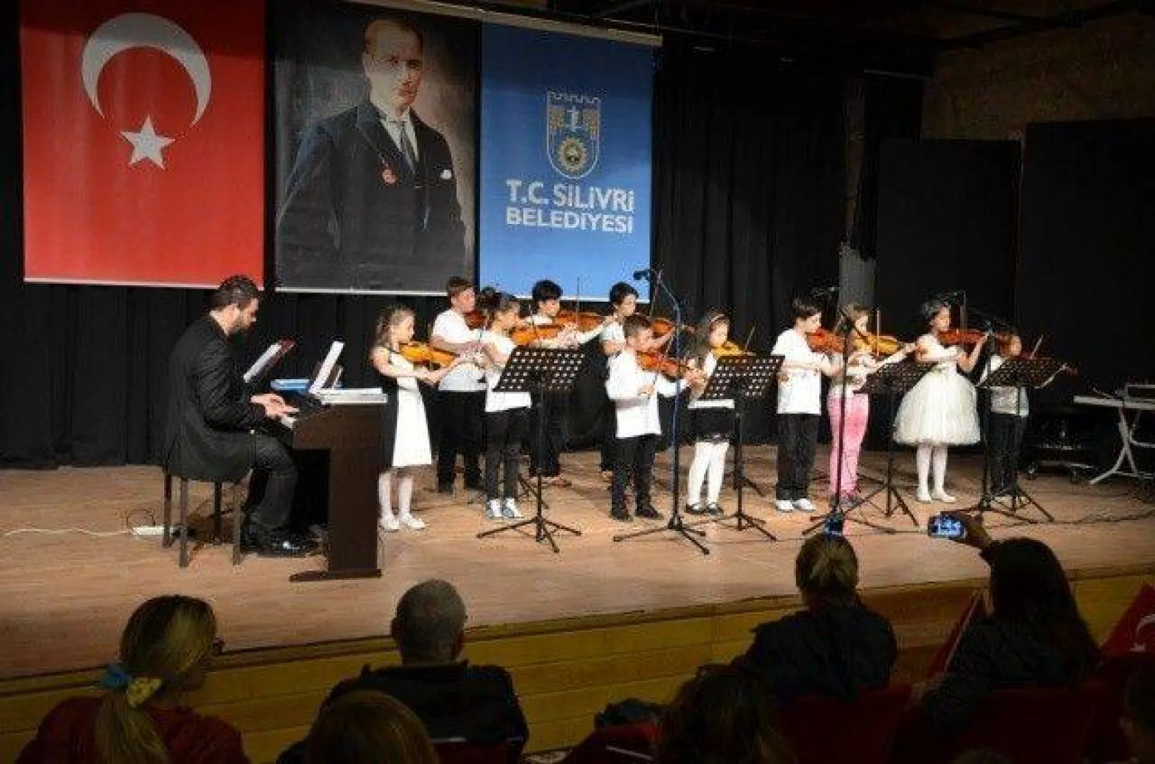 Çocuk Bayramı Kutlamaları Sürüyor