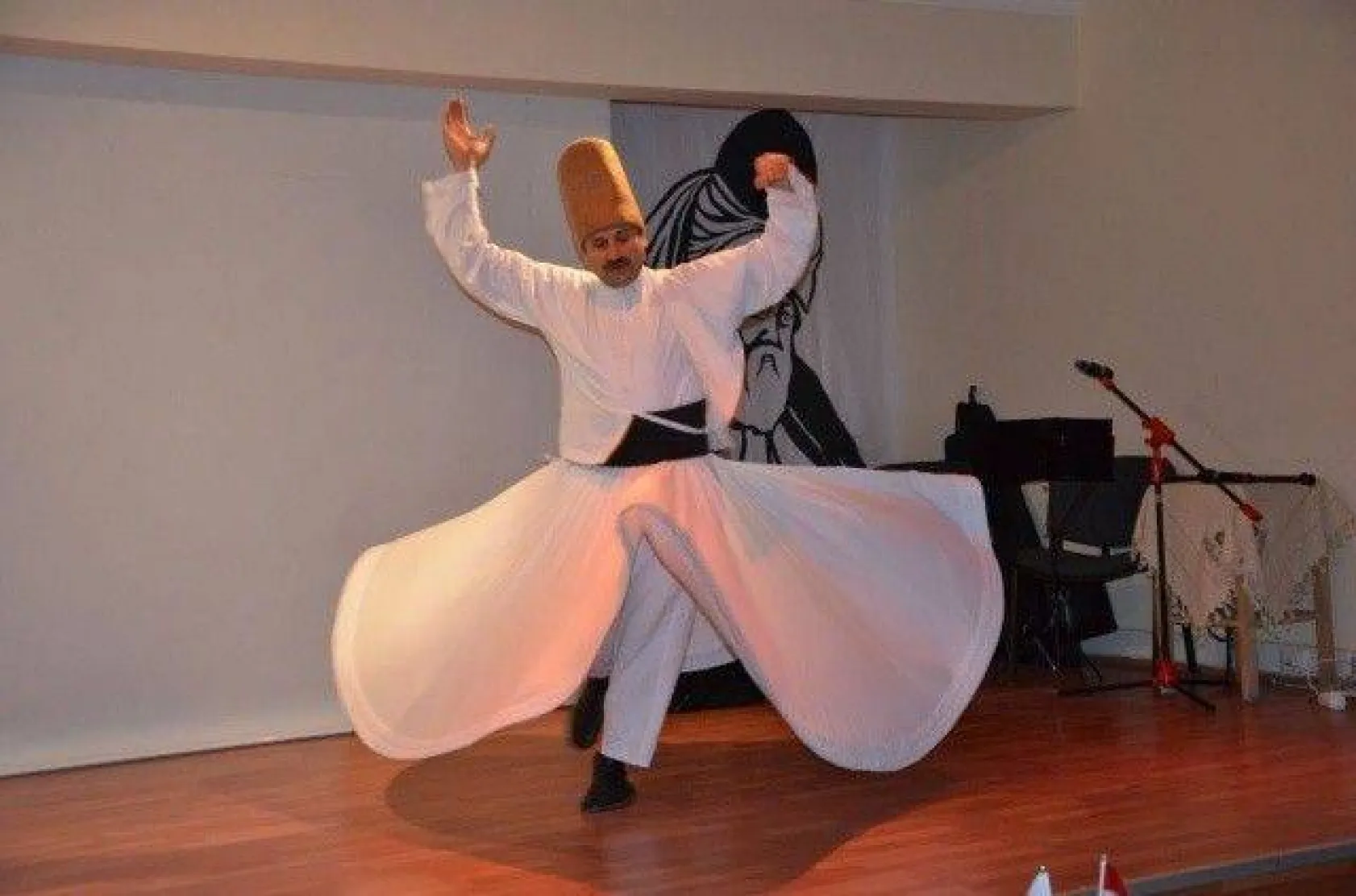 Öğrencilerden Mevlâna haftasına özel program